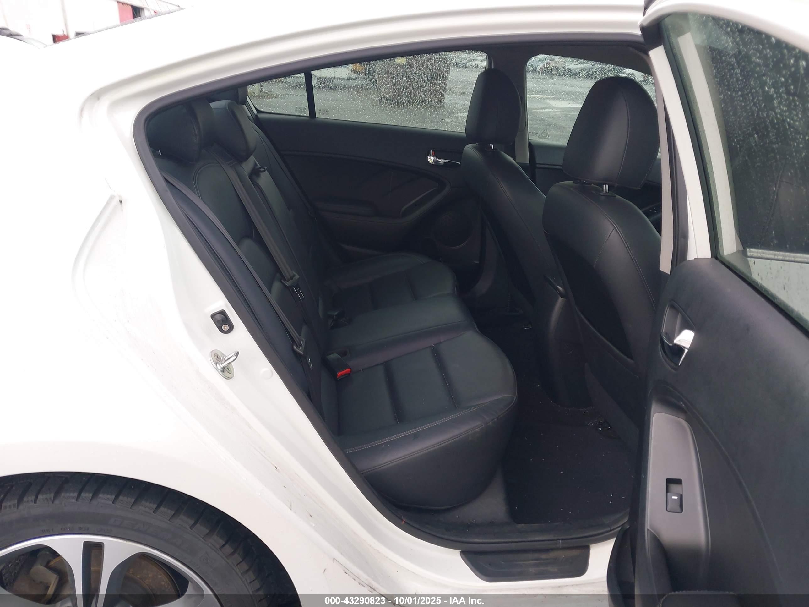 KIA FORTE image 8