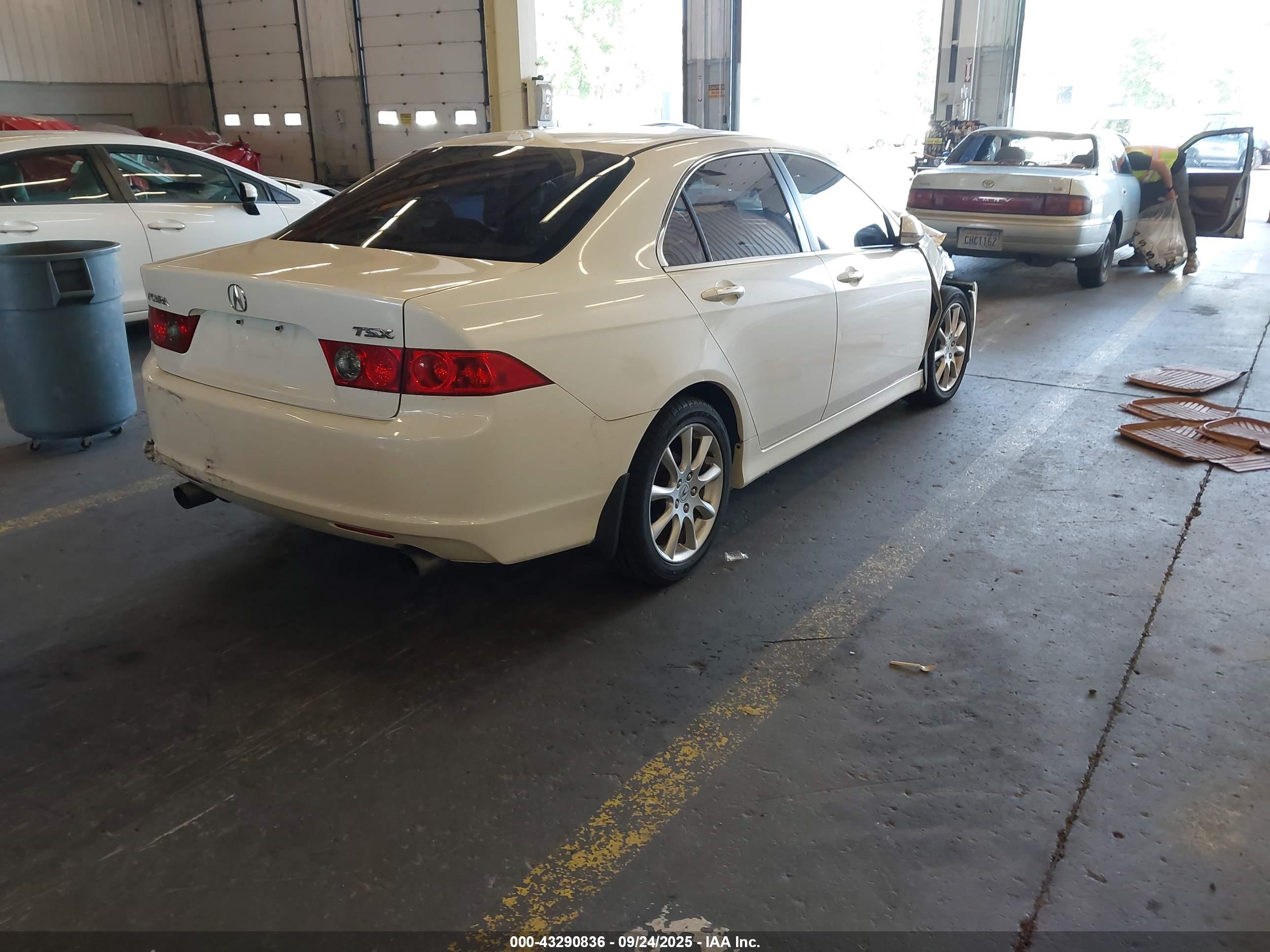 ACURA TSX image 4