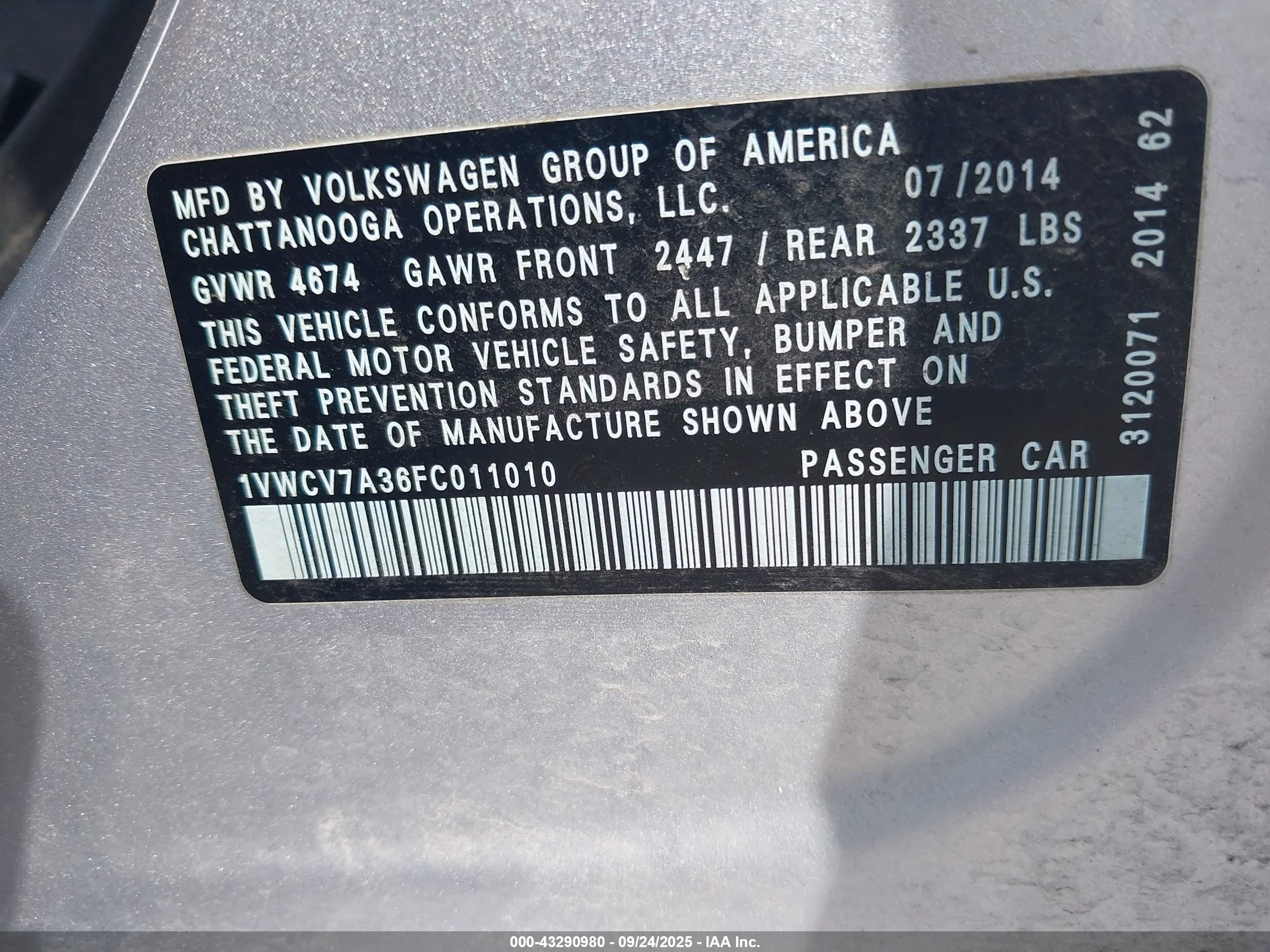 VOLKSWAGEN PASSAT image 9