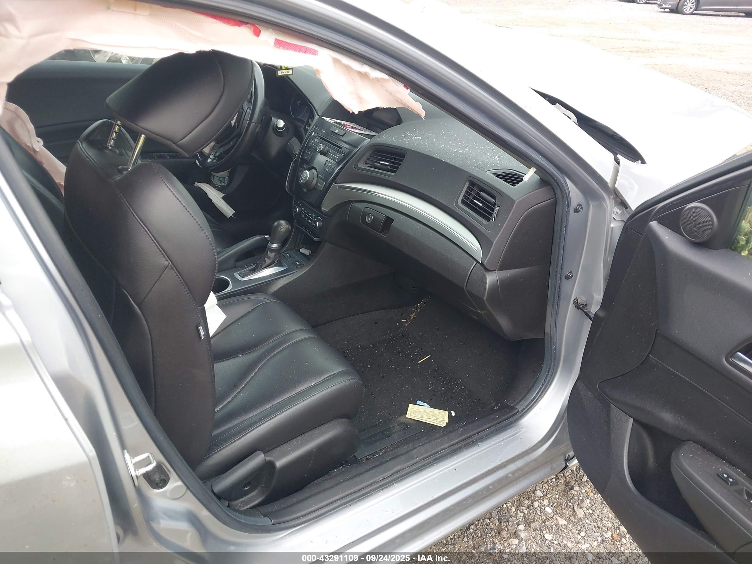 ACURA ILX image 5