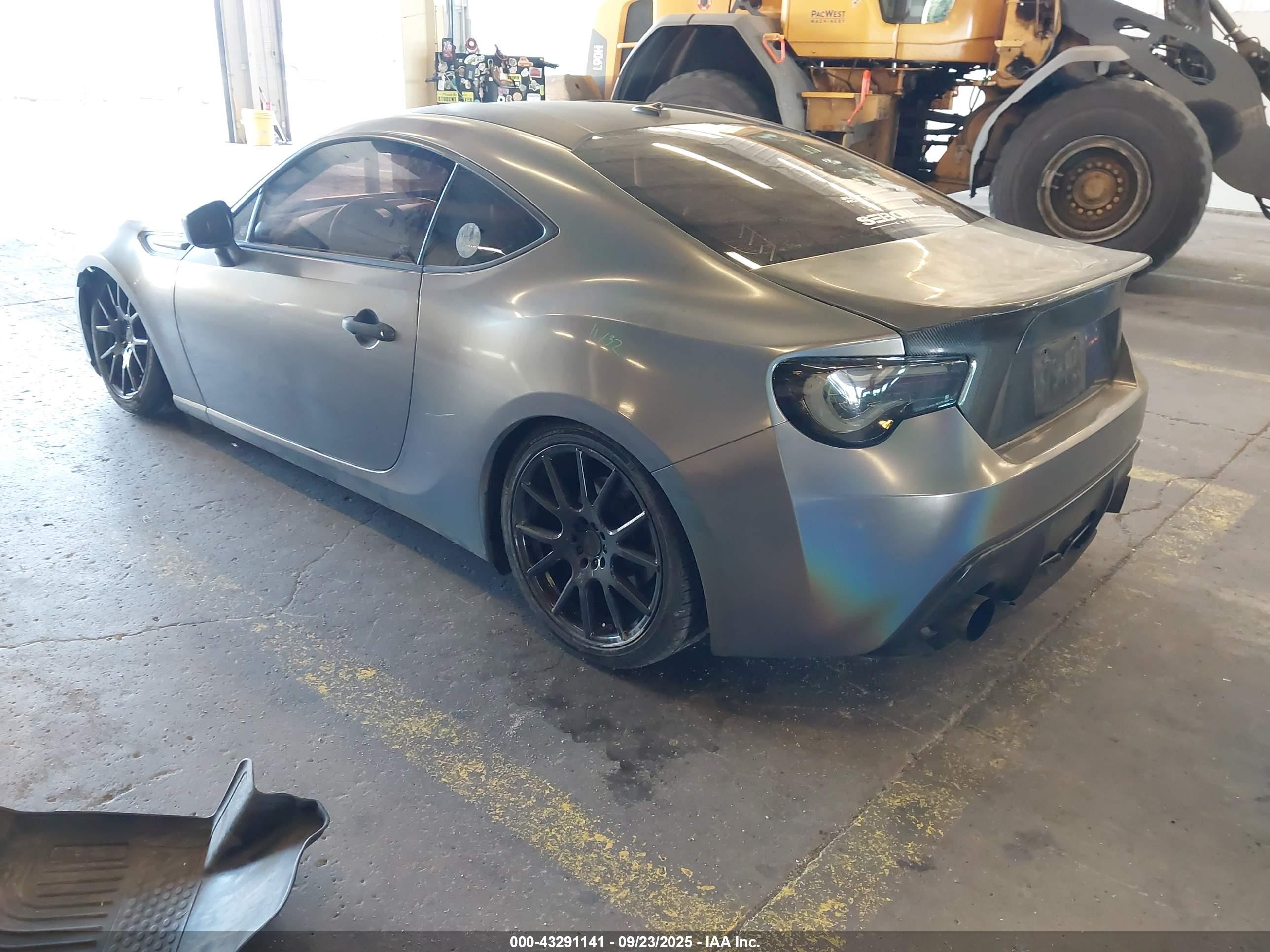 SUBARU BRZ image 3