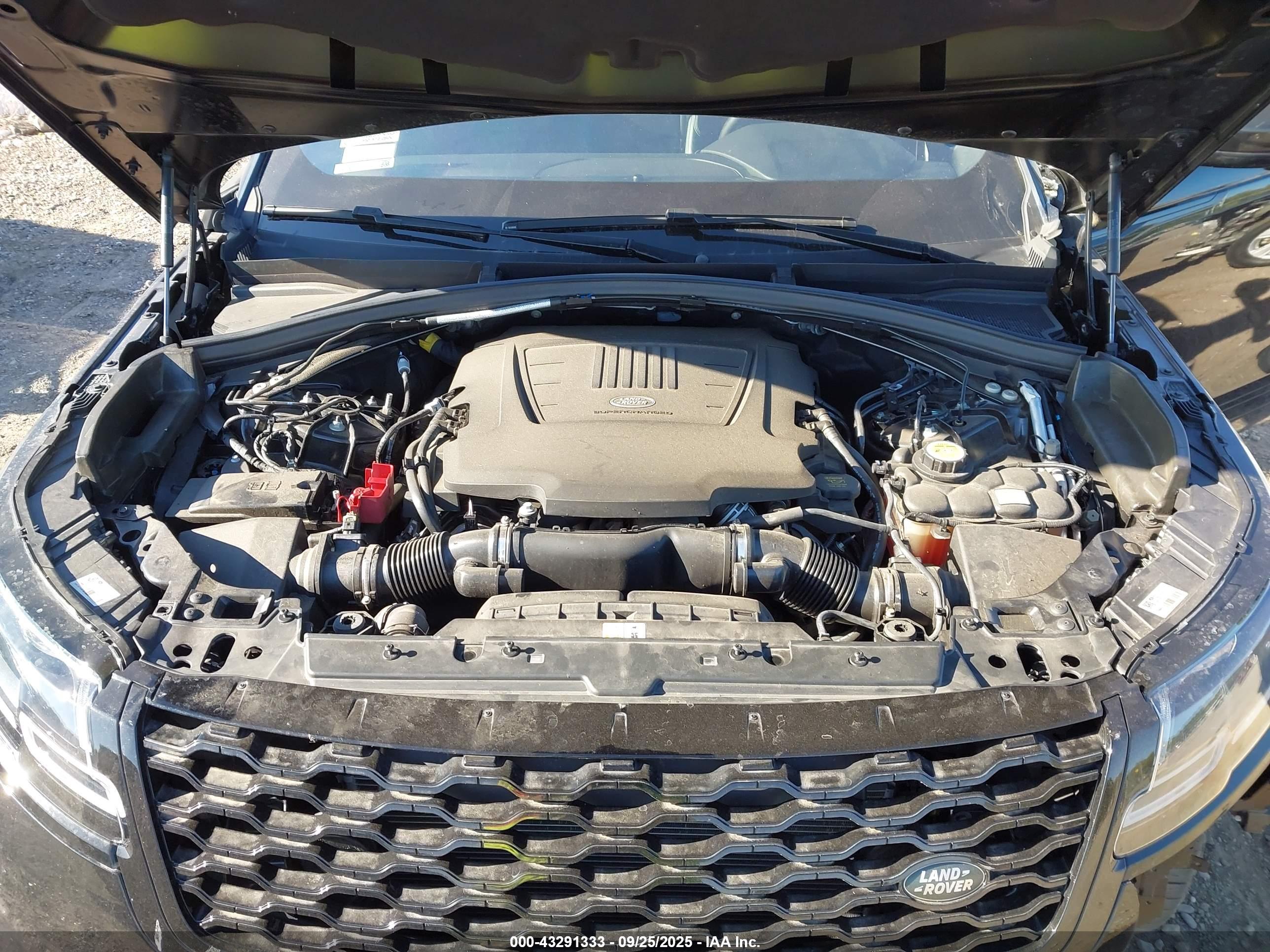 LAND ROVER image 10