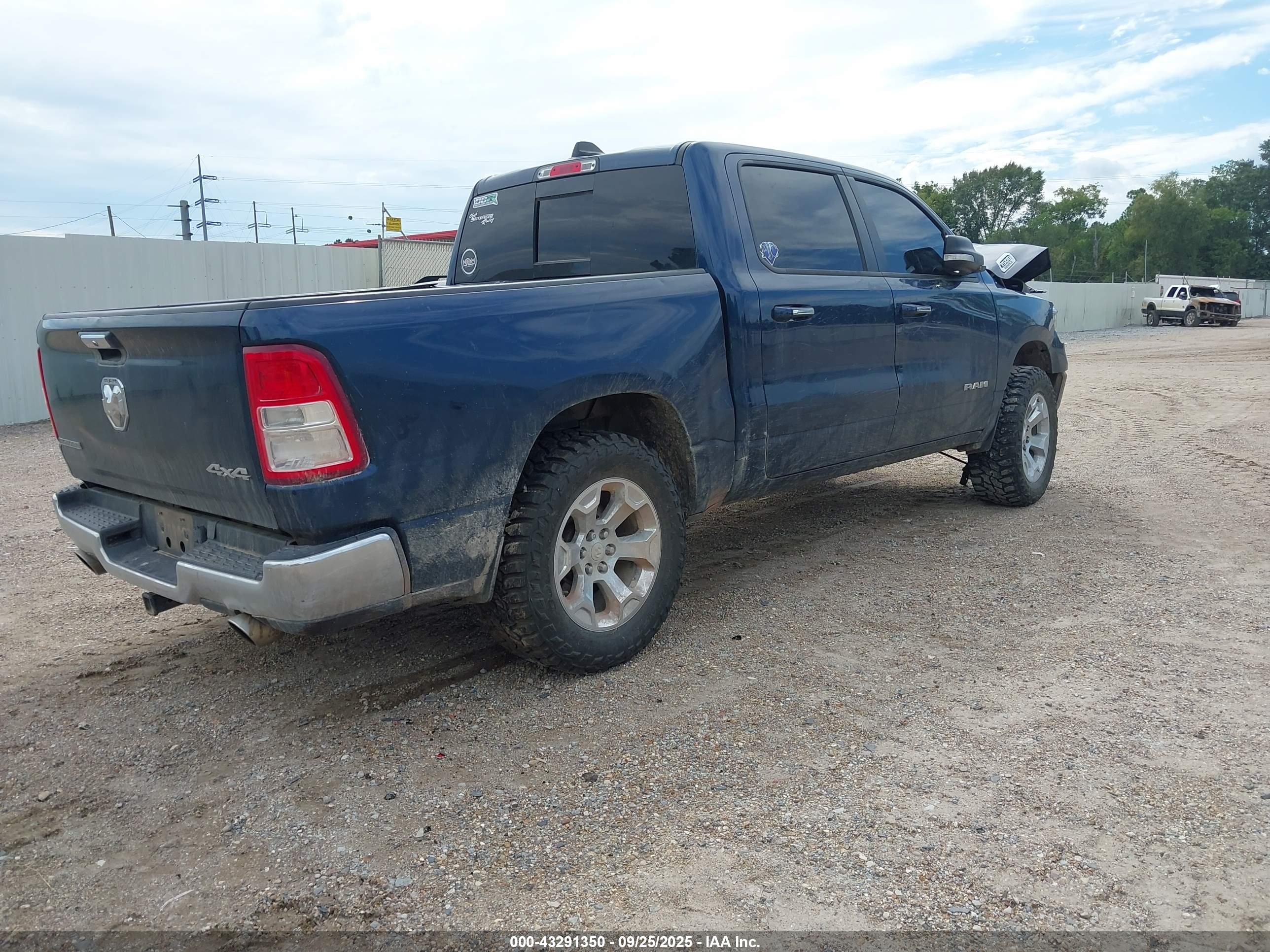 RAM 1500 image 4