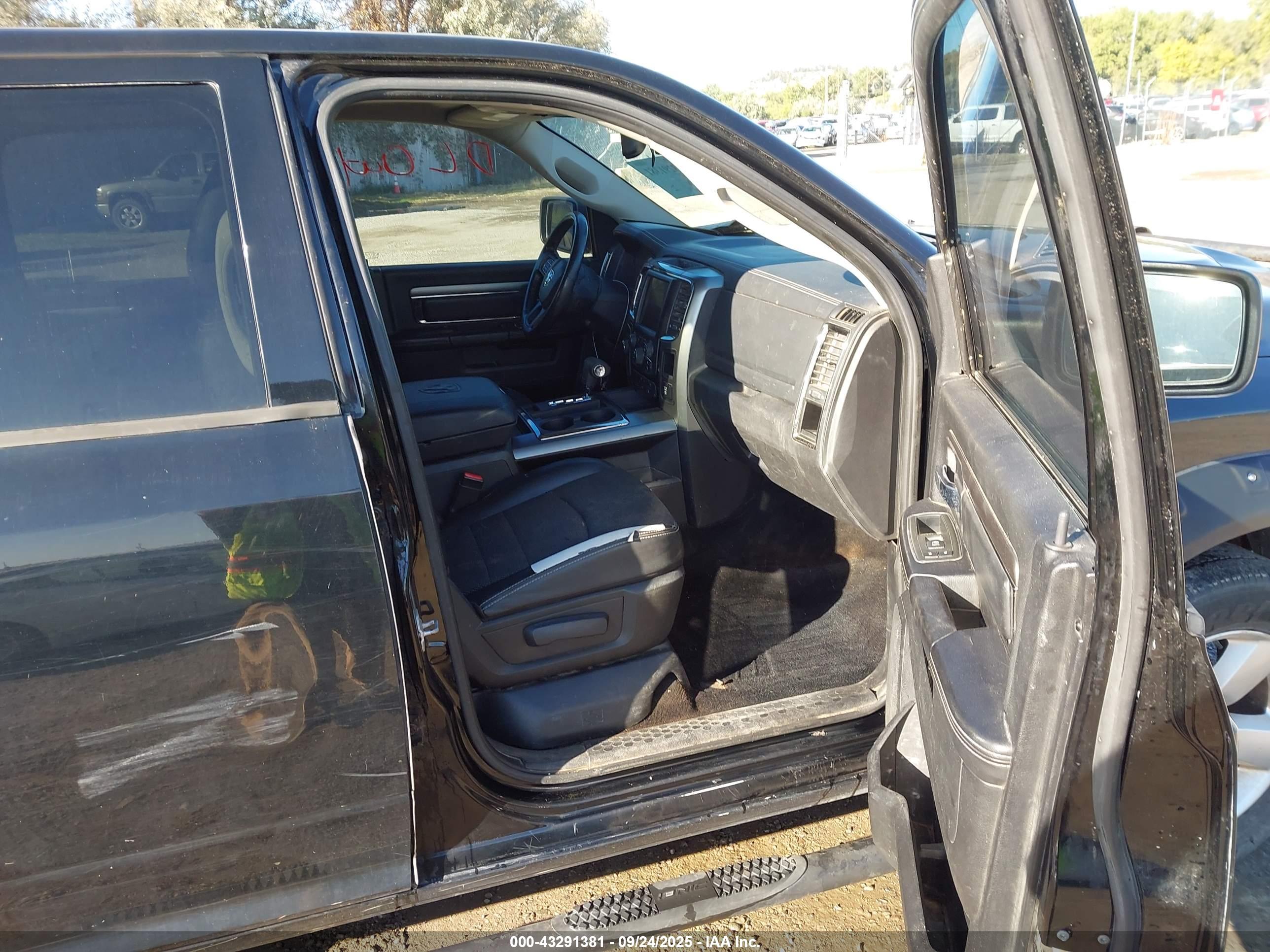 RAM 1500 image 5