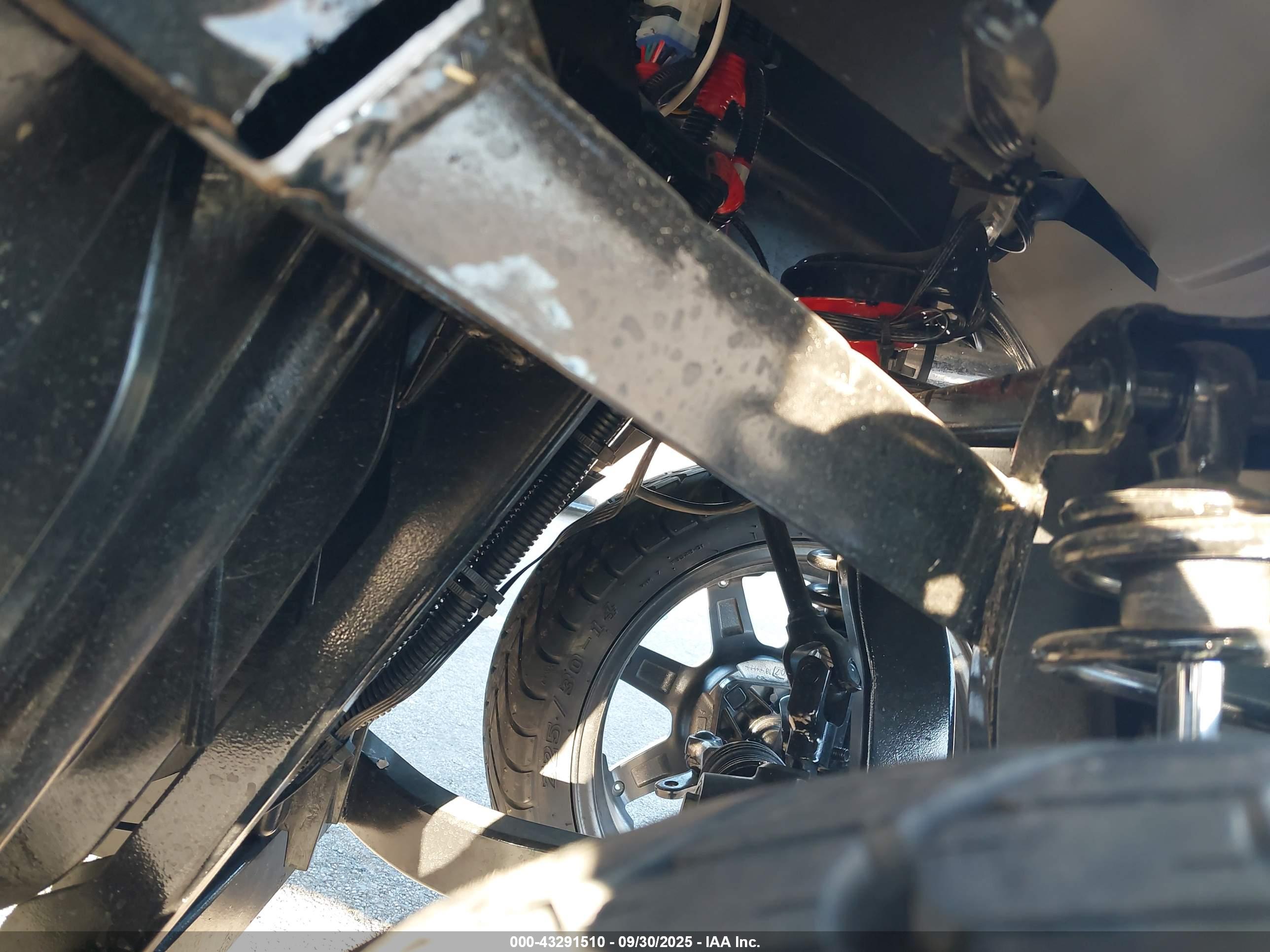 YAMAHA DRIVE image 8