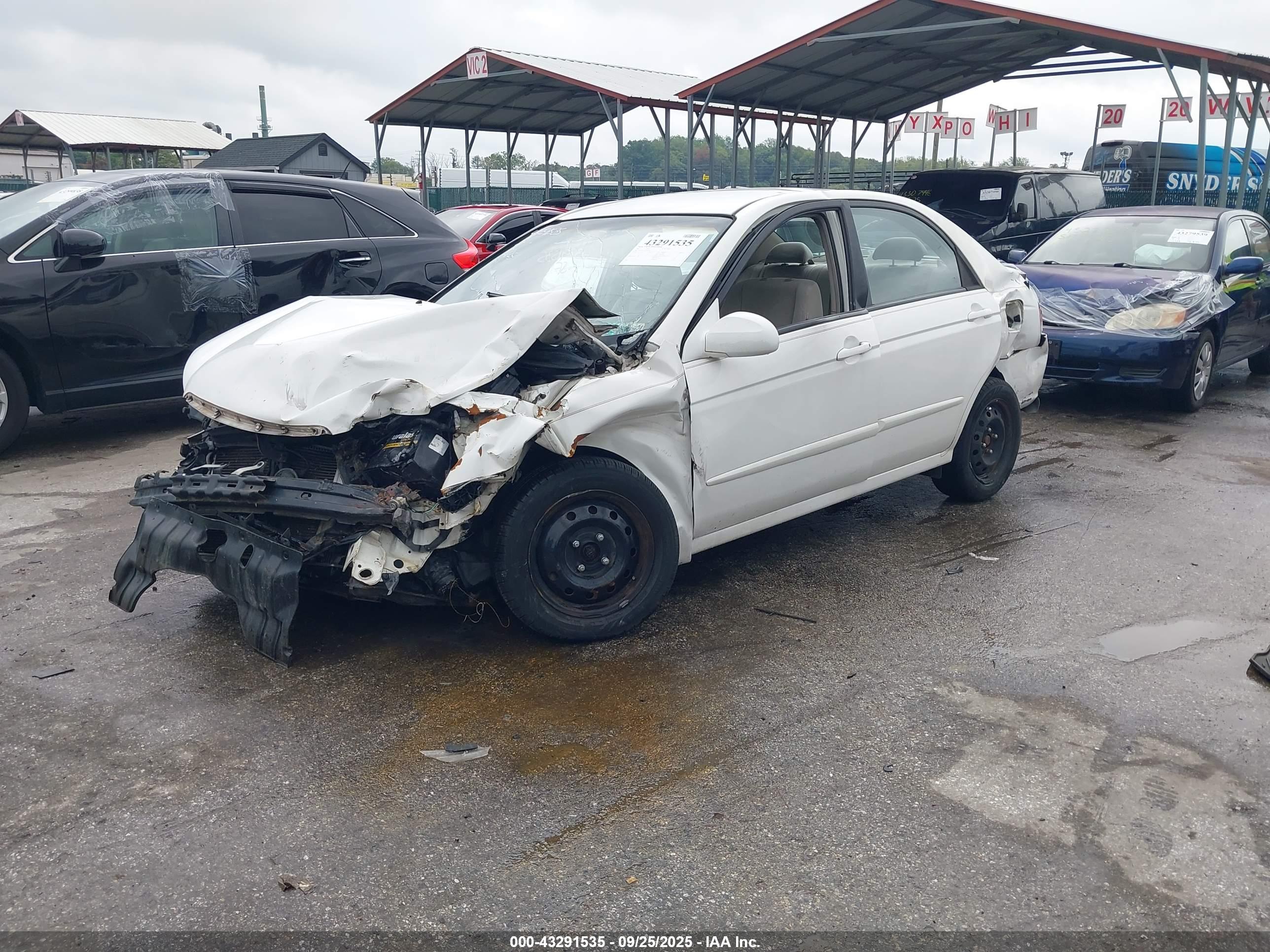 KIA SPECTRA image 2
