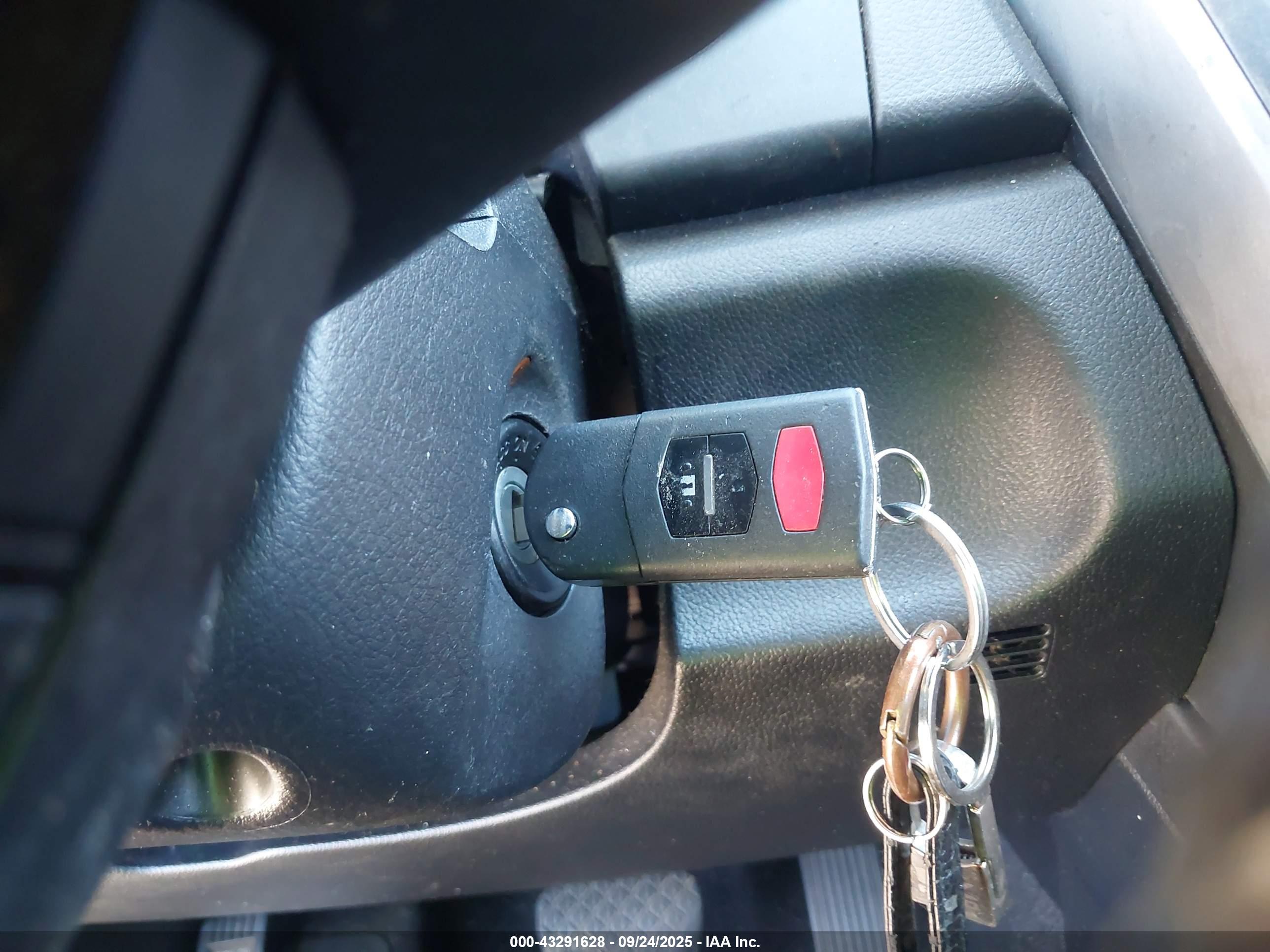 MAZDA CX-7 image 11