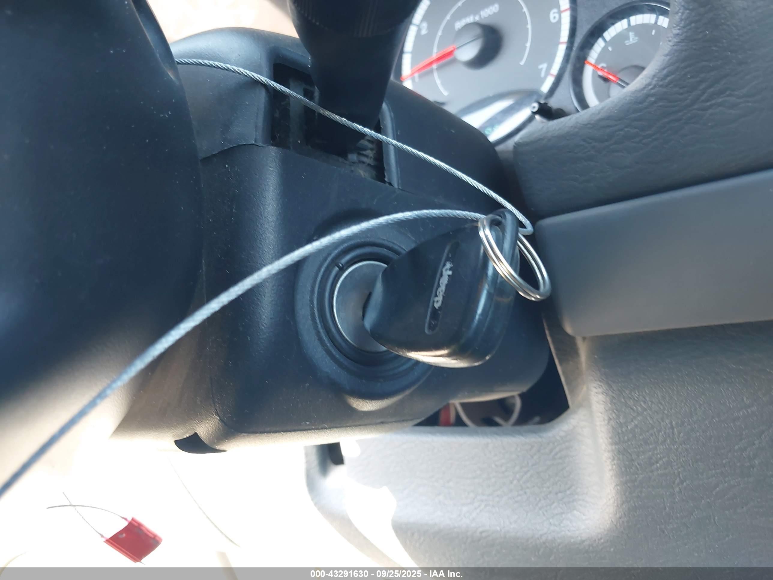 JEEP LIBERTY image 11