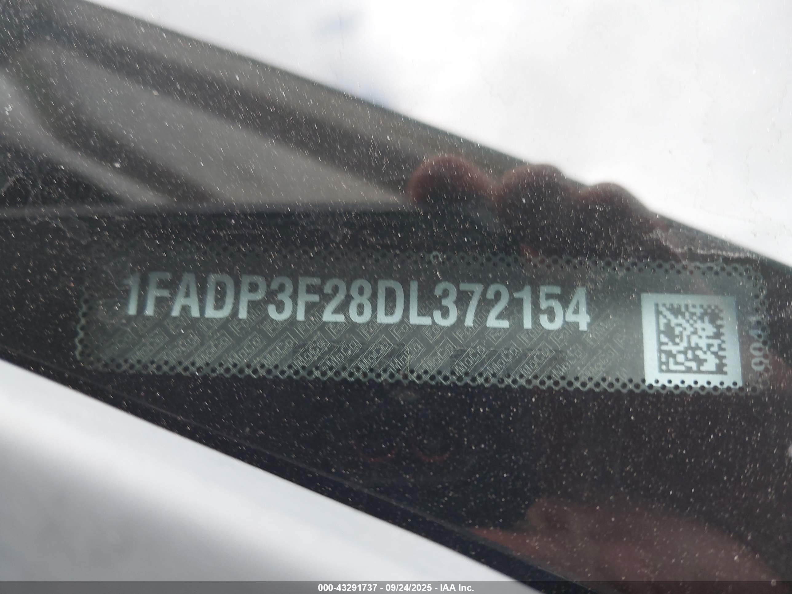 FORD FOCUS image 9