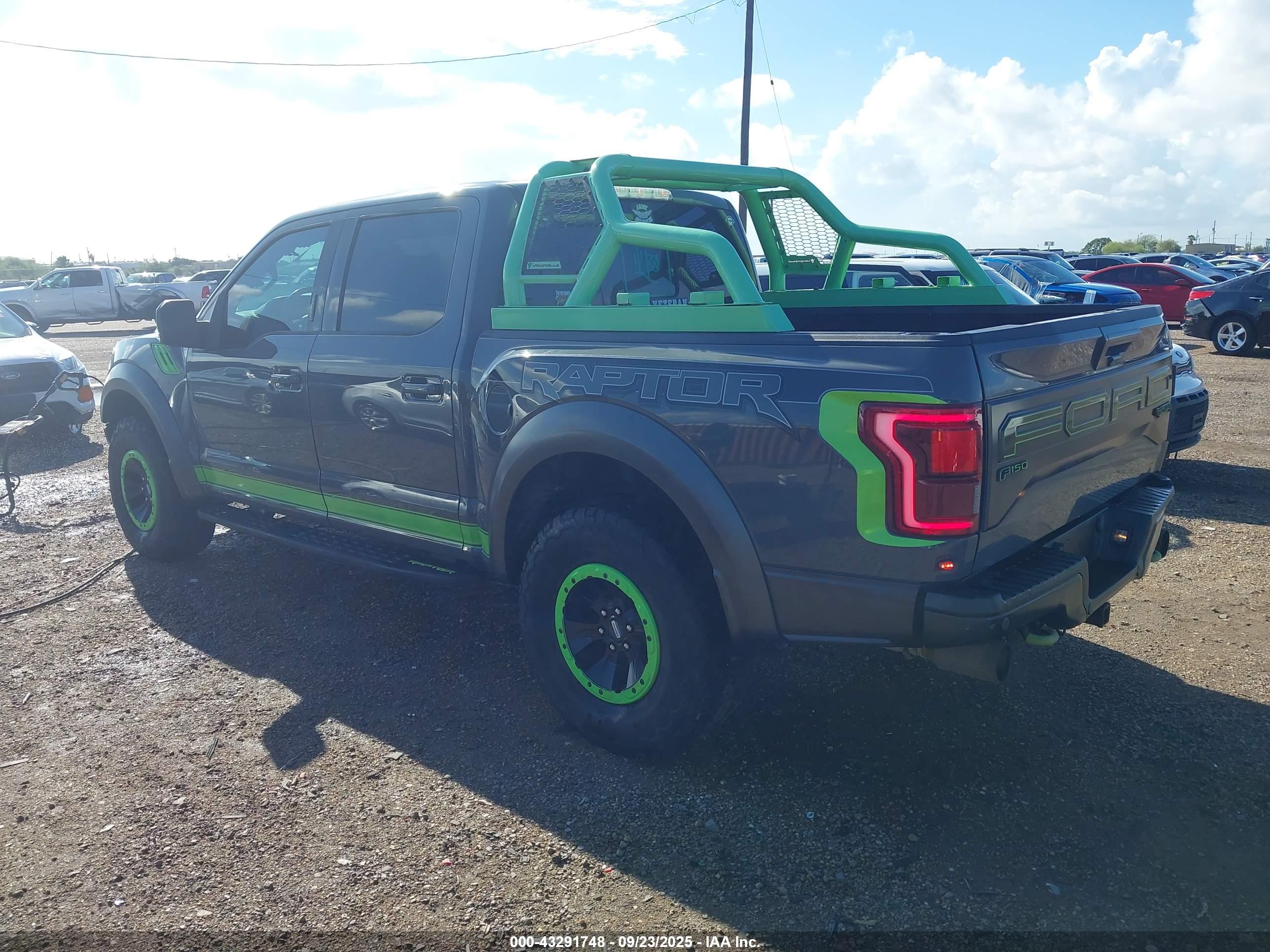 FORD F-150 image 3
