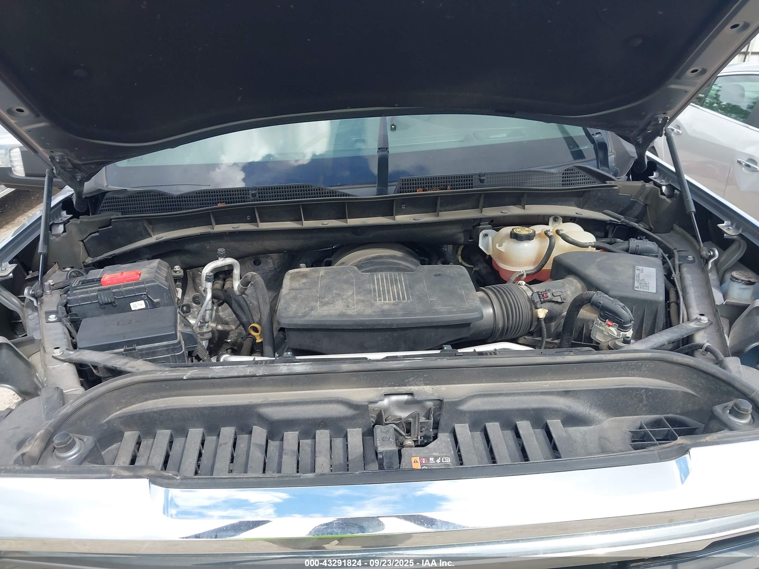 GMC SIERRA image 10
