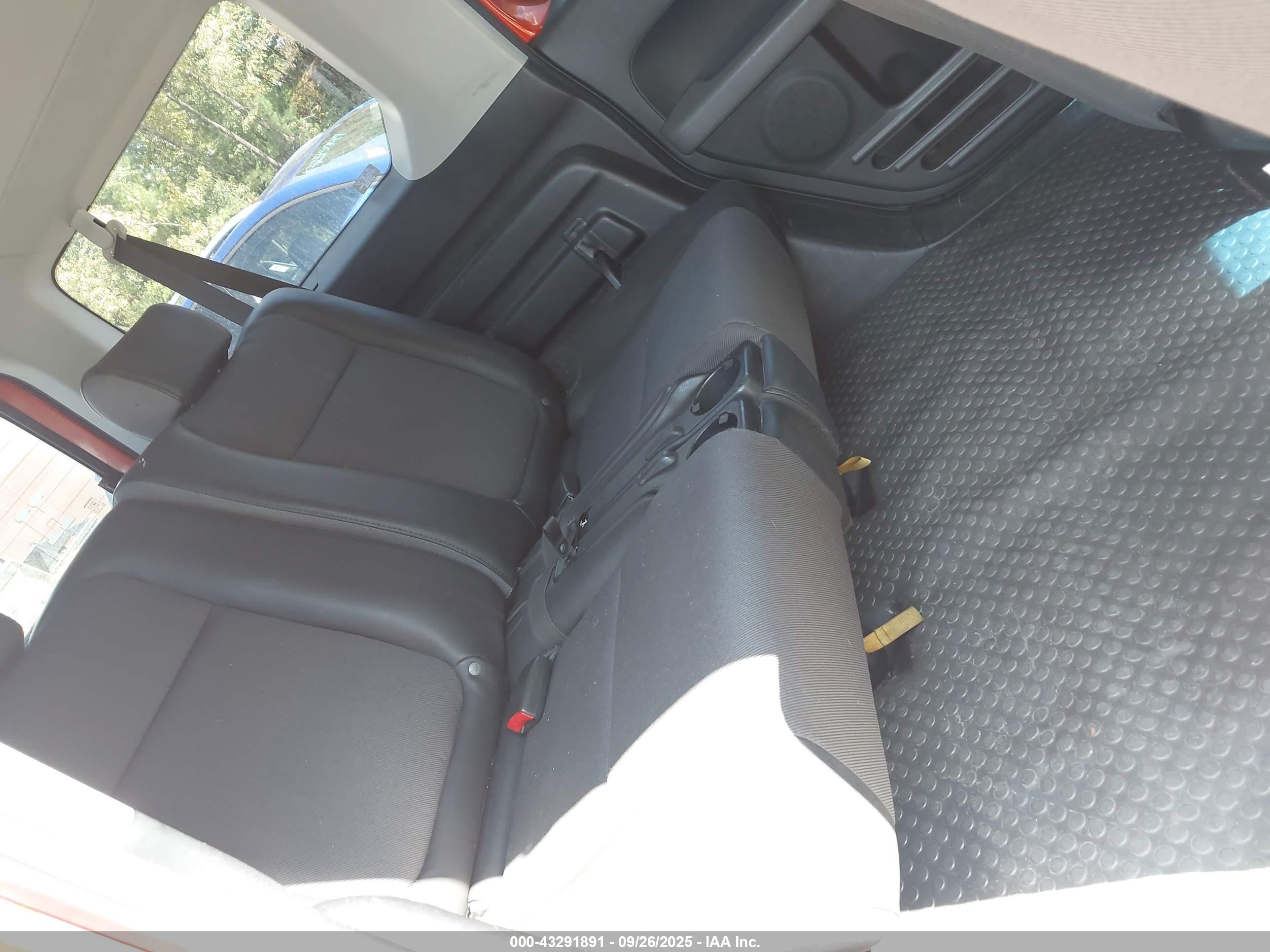 HONDA ELEMENT image 8