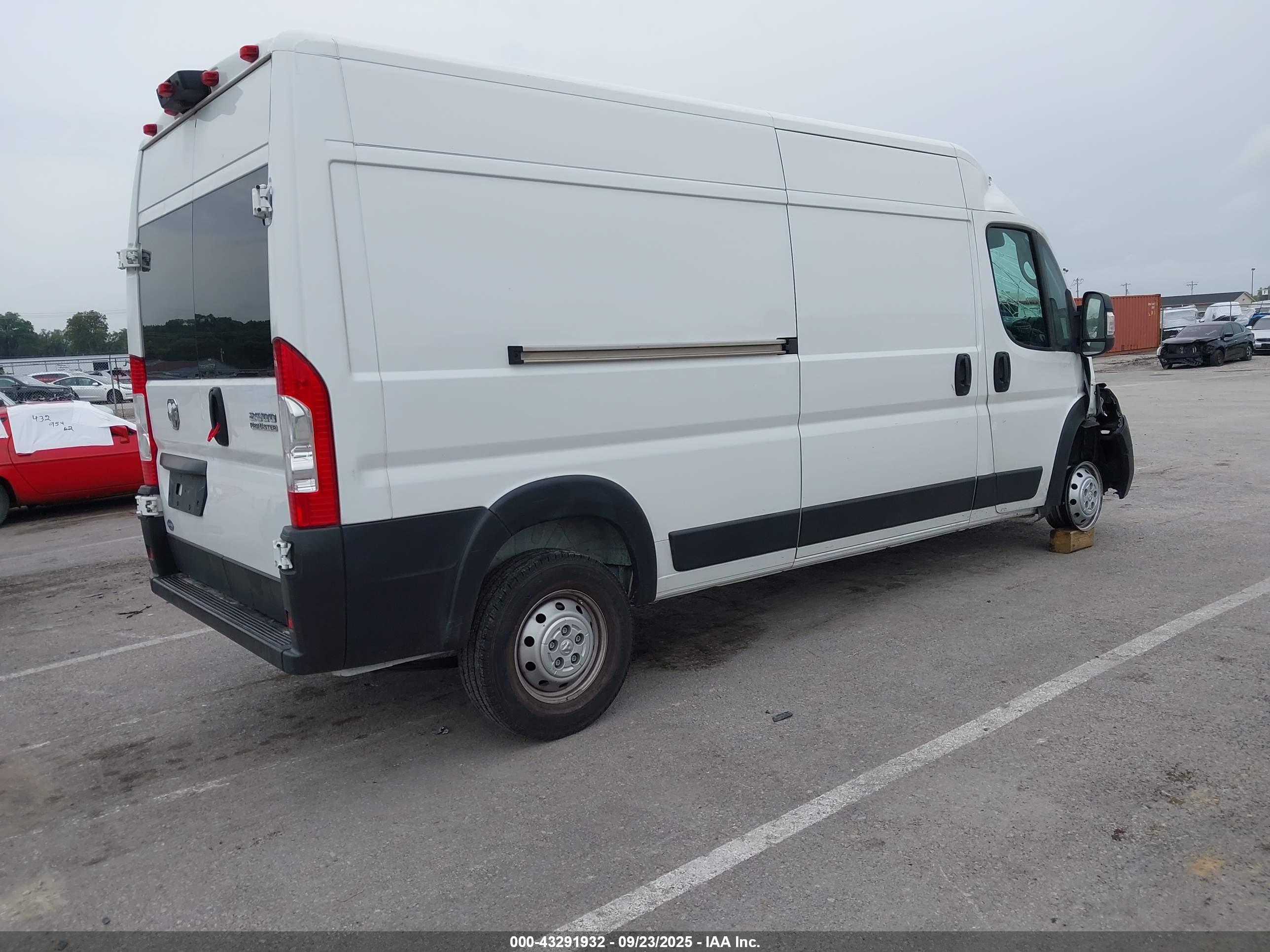 RAM PROMASTER image 4