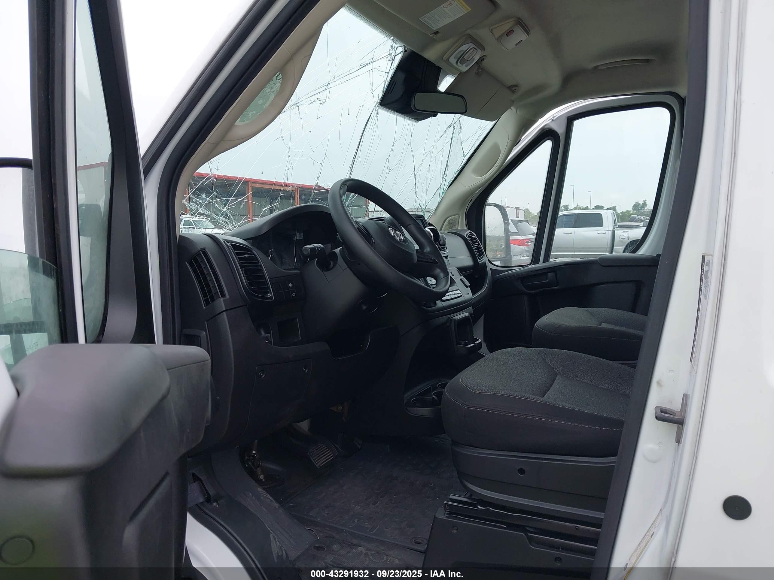 RAM PROMASTER image 5
