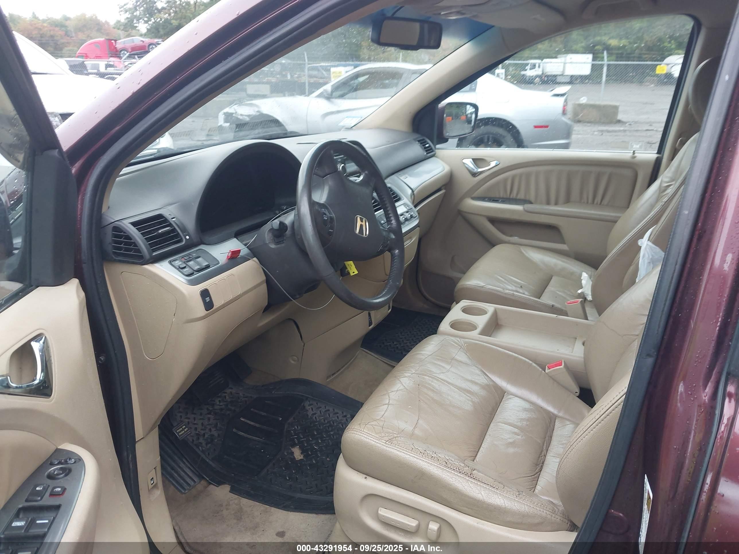 HONDA ODYSSEY image 5
