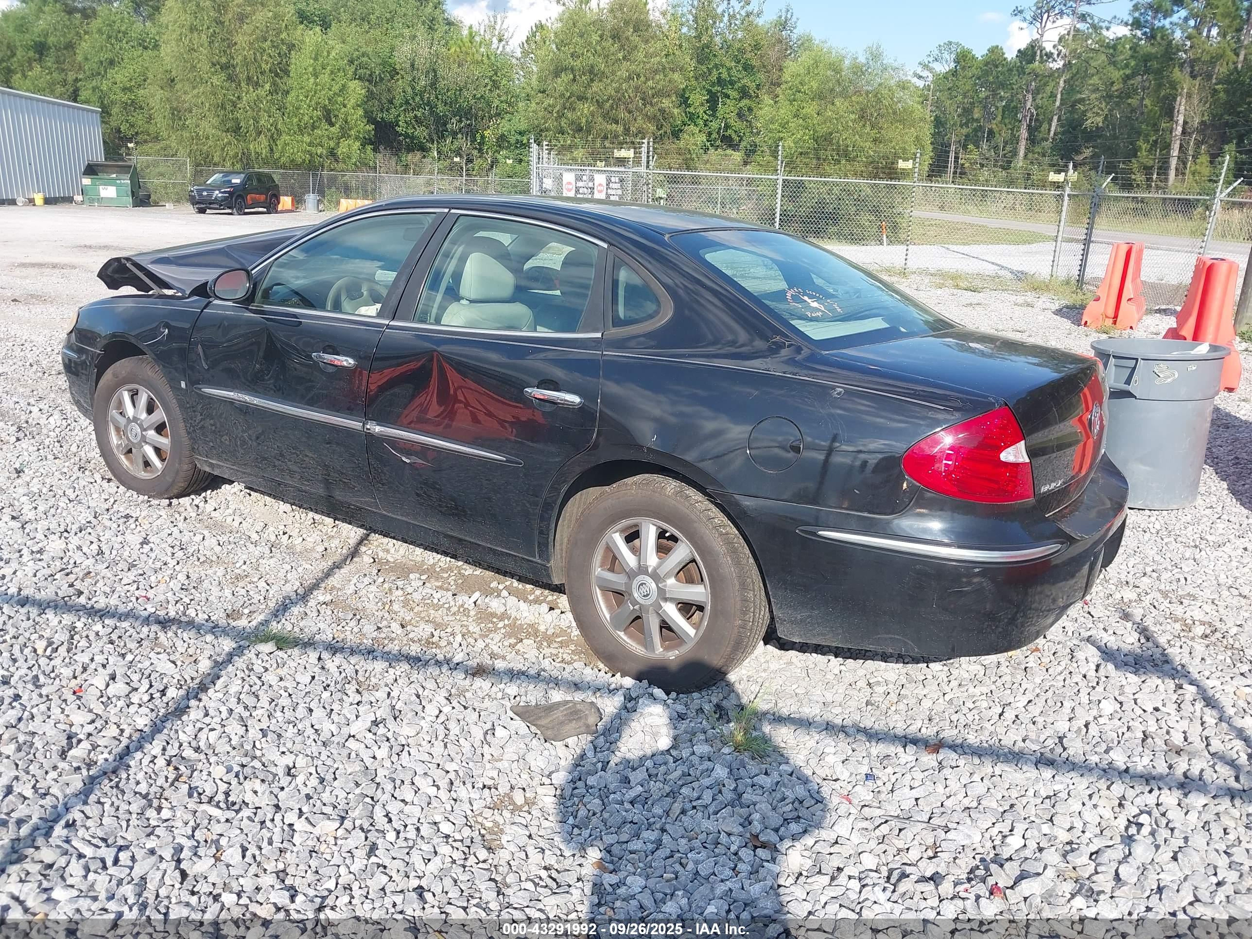 BUICK LACROSSE image 3