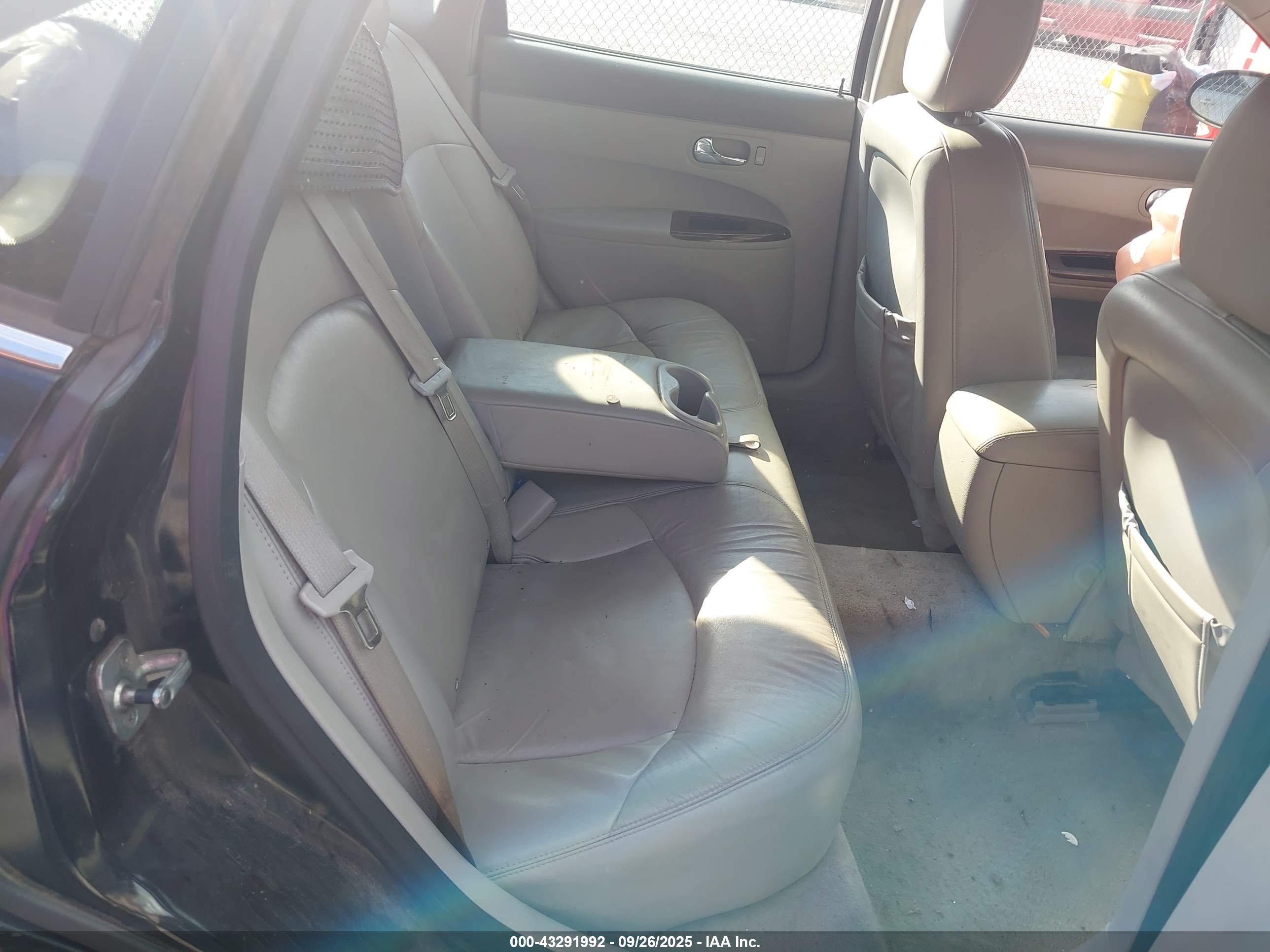 BUICK LACROSSE image 8