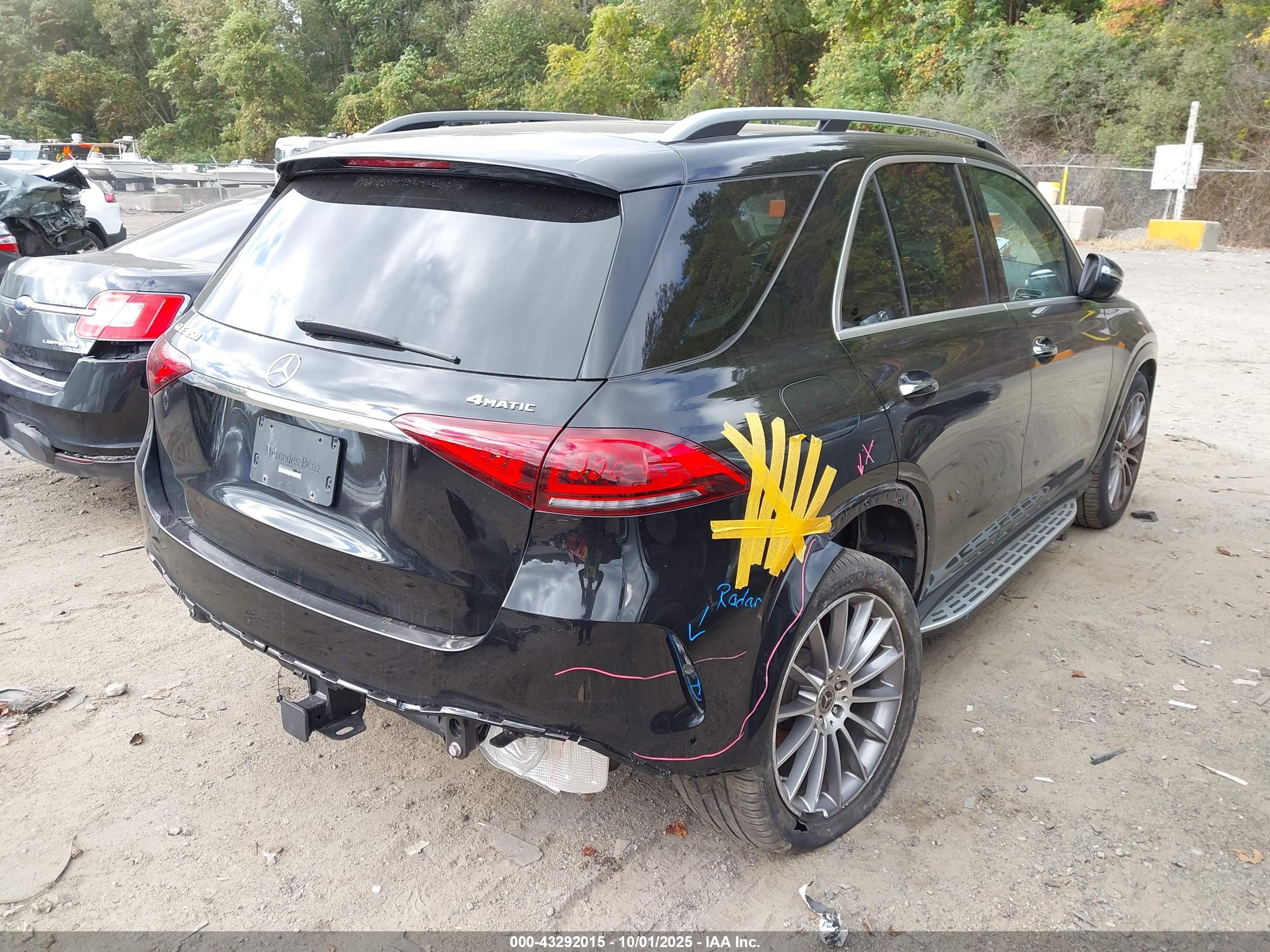 MERCEDES-BENZ GLE image 4