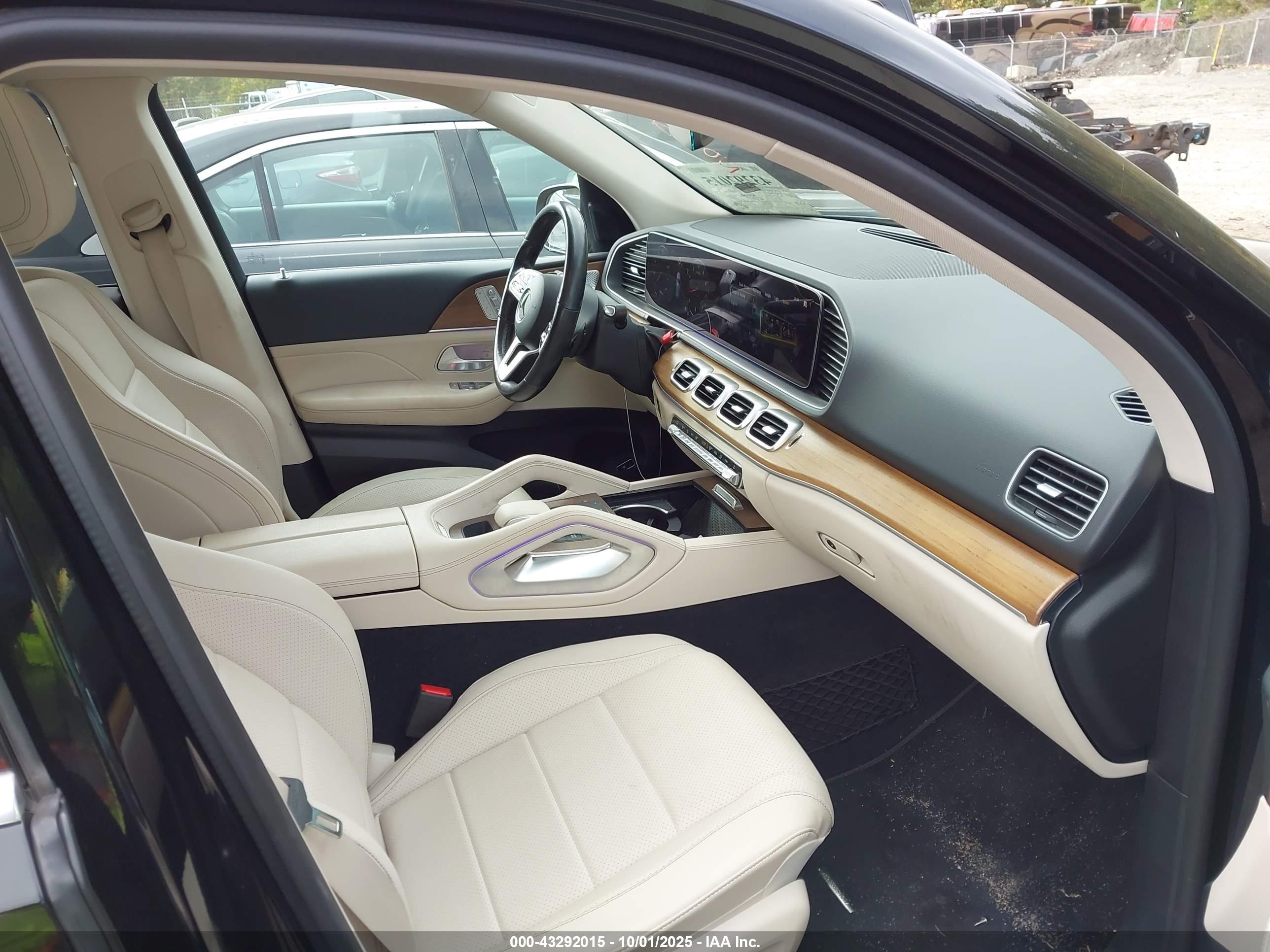 MERCEDES-BENZ GLE image 5