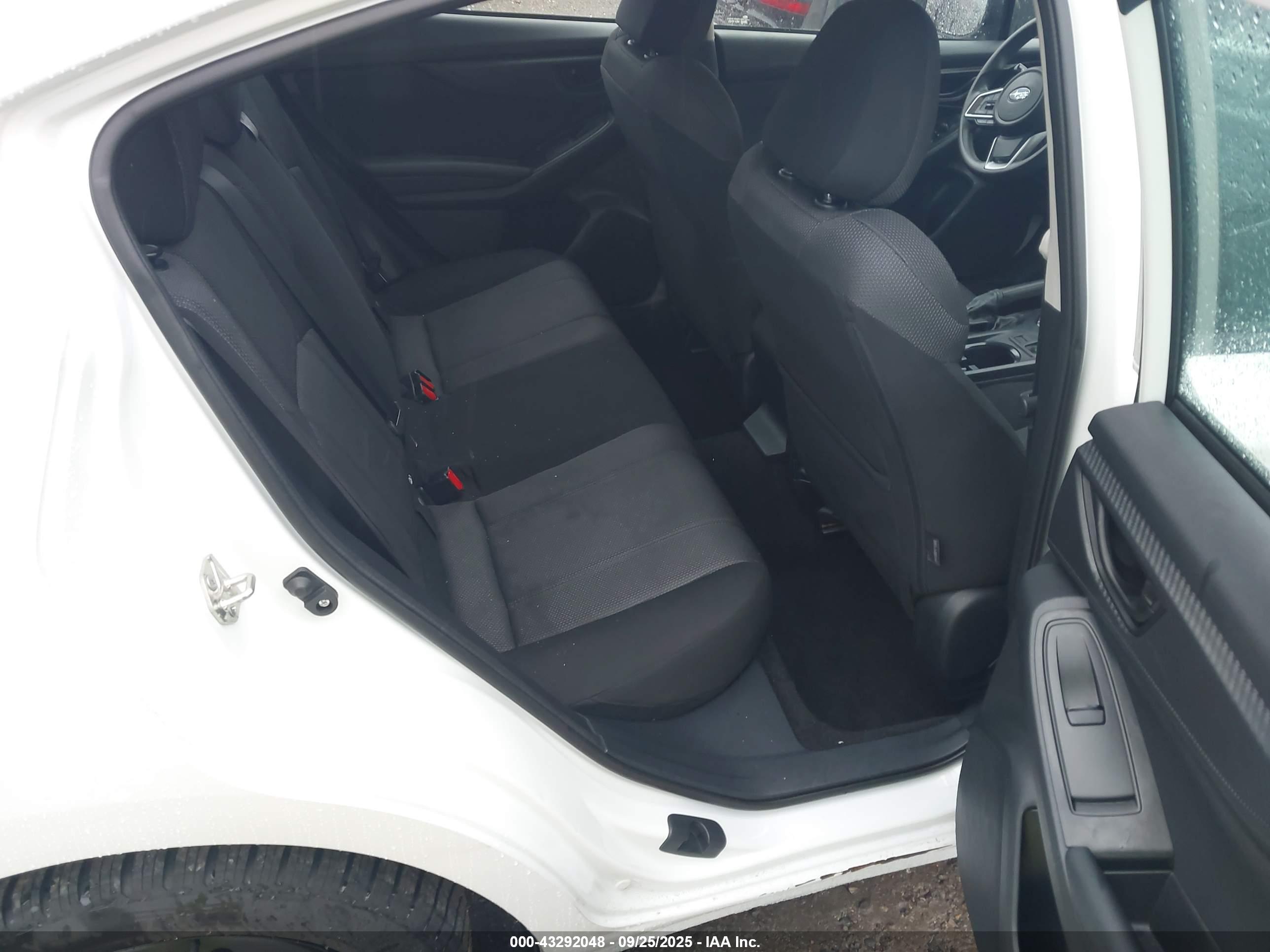 SUBARU IMPREZA image 8