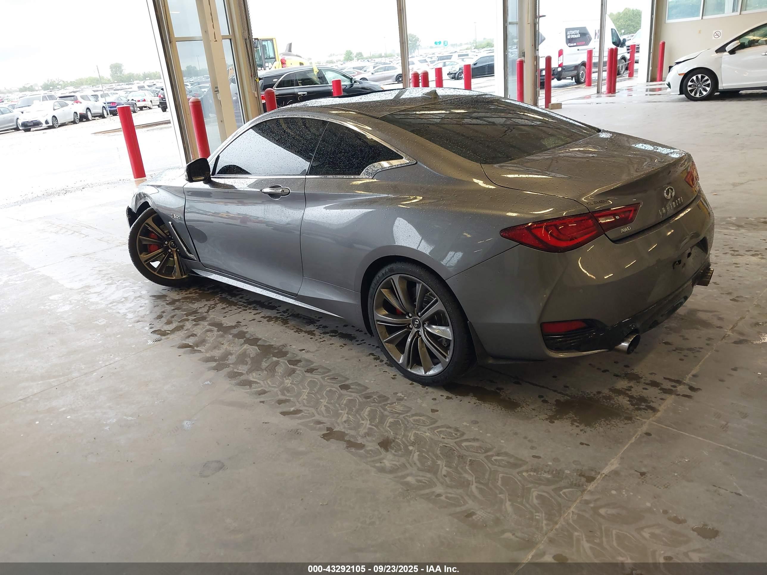 INFINITI Q60 image 3