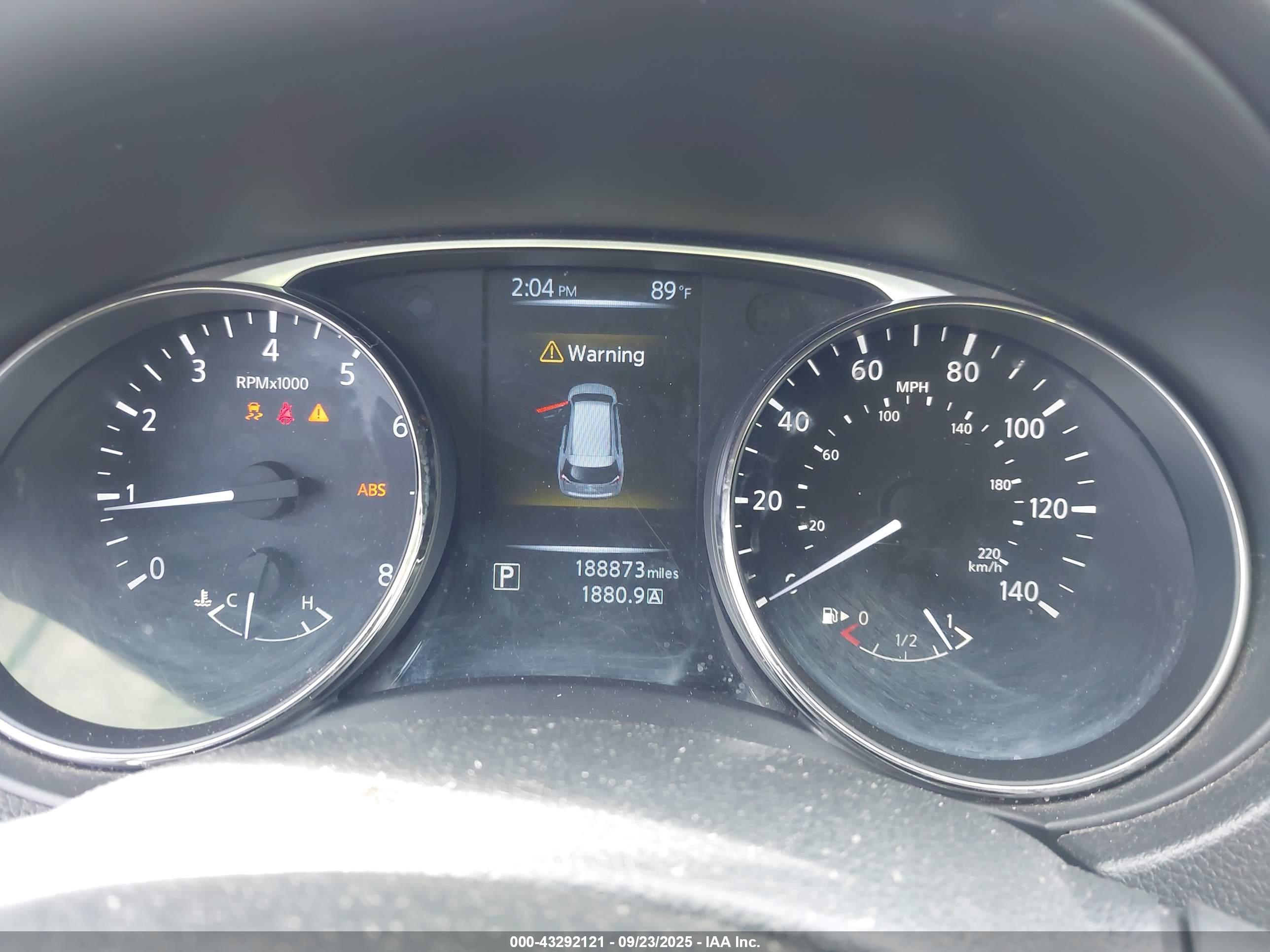 NISSAN ROGUE image 7