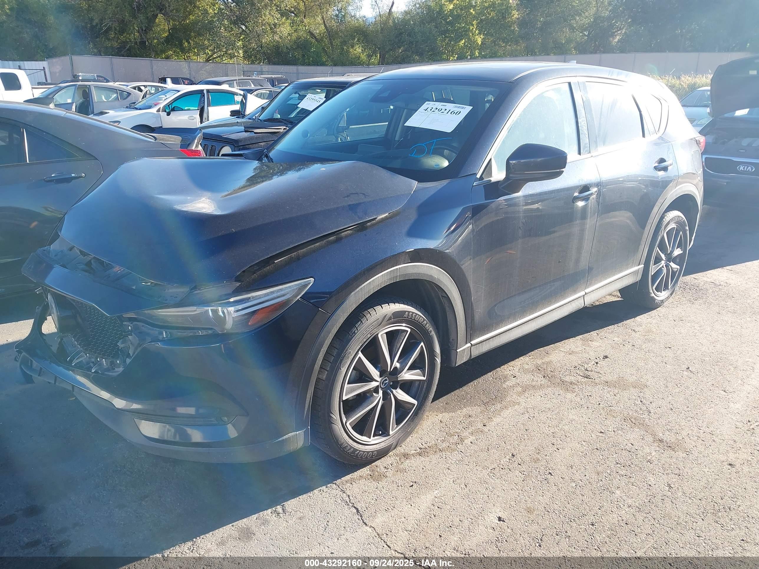 MAZDA CX-5 image 2