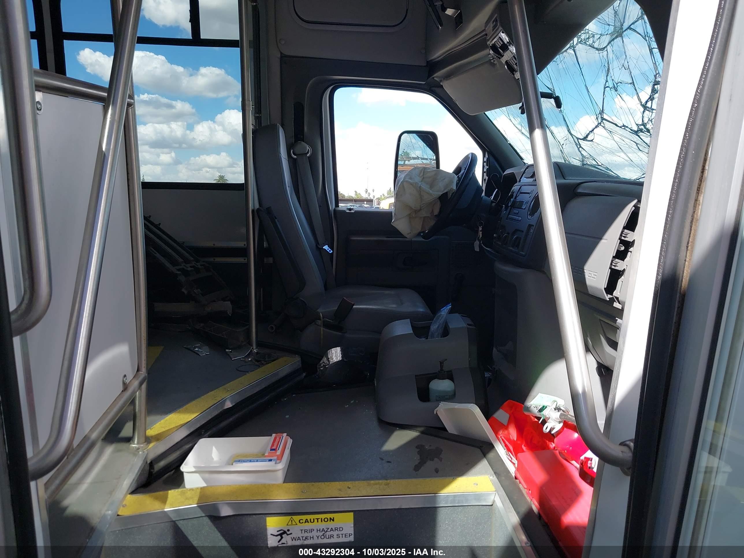 STRC E-450 image 5