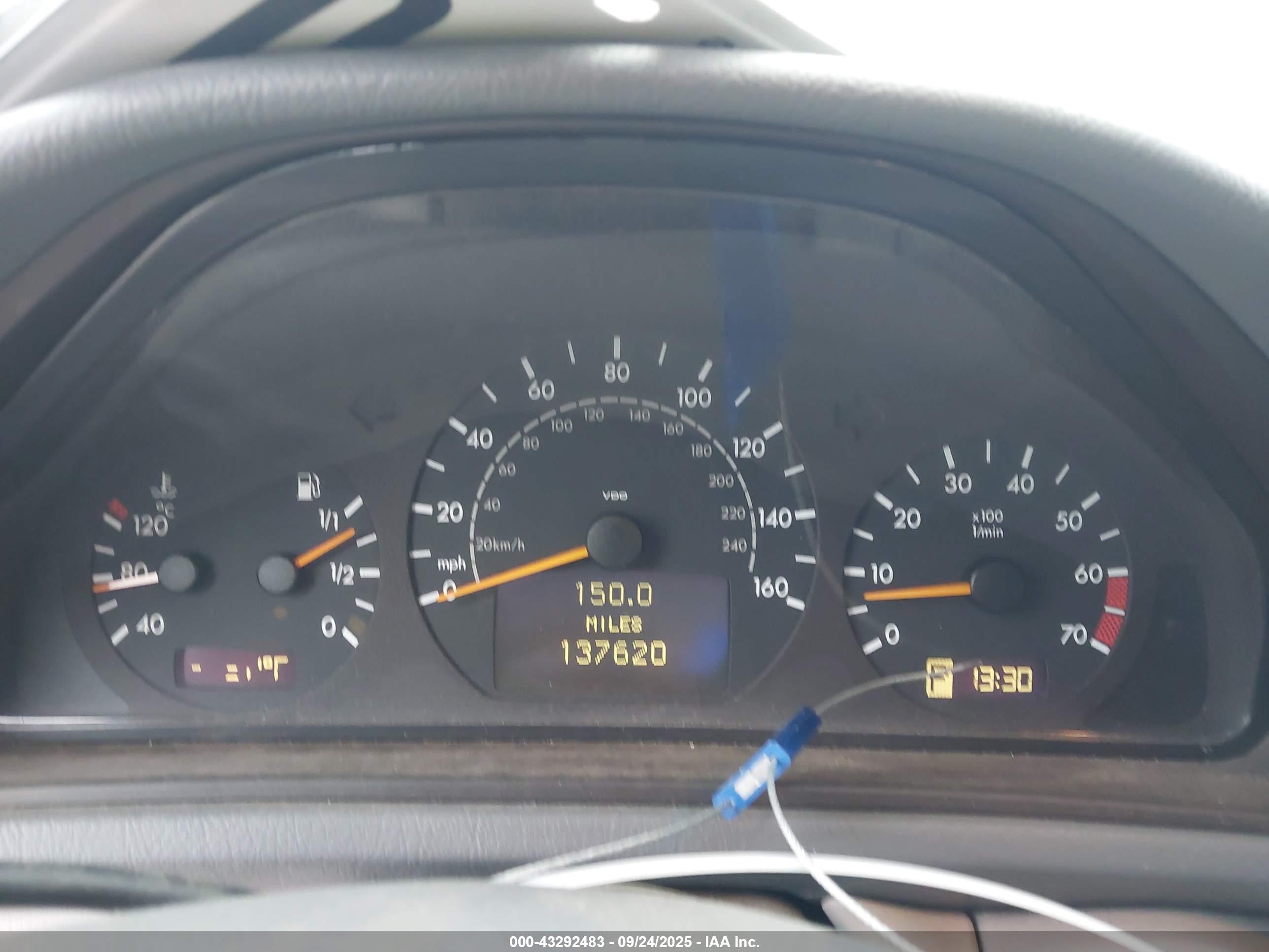 MERCEDES-BENZ CLK image 7