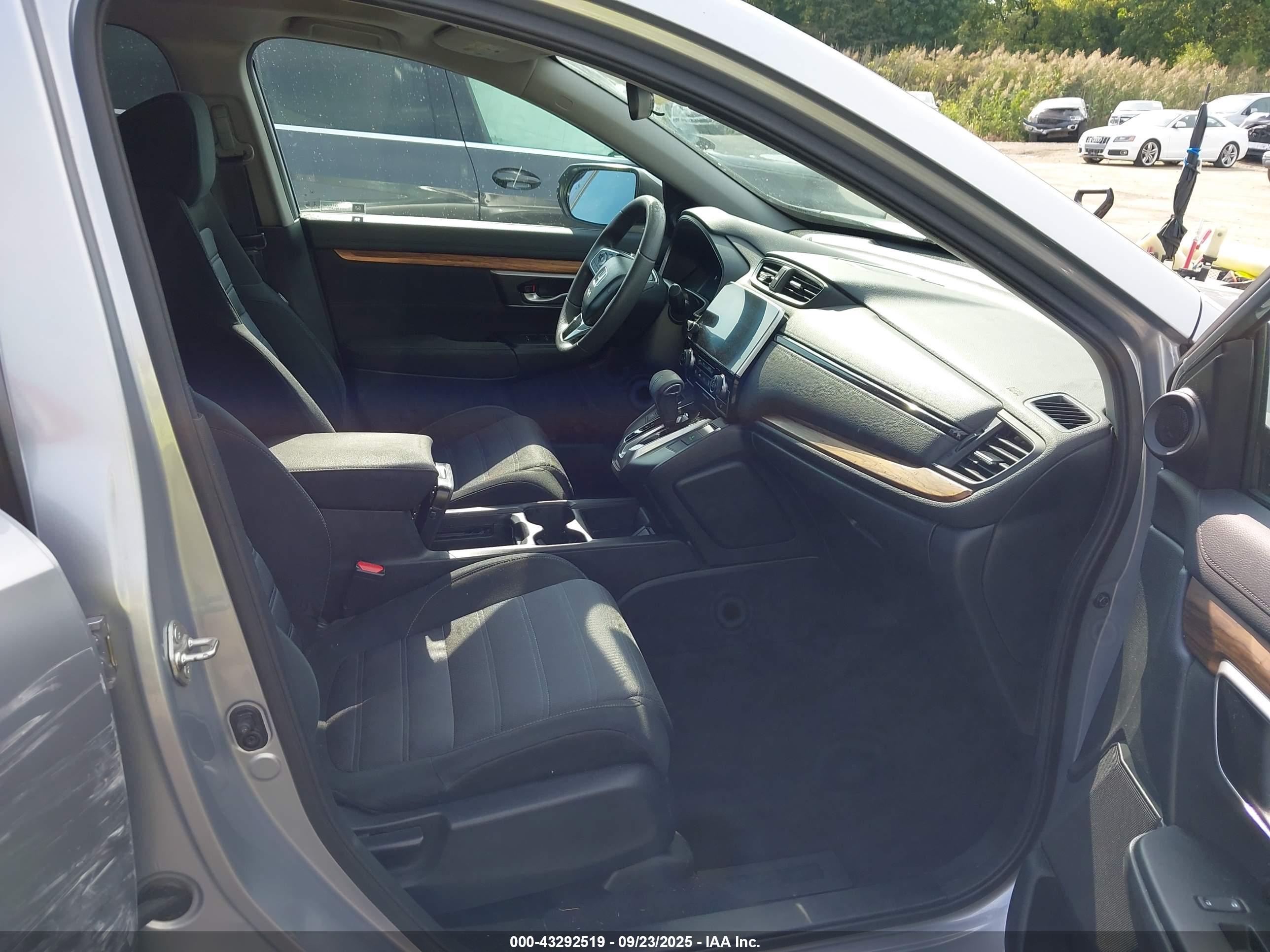 HONDA CR-V image 5