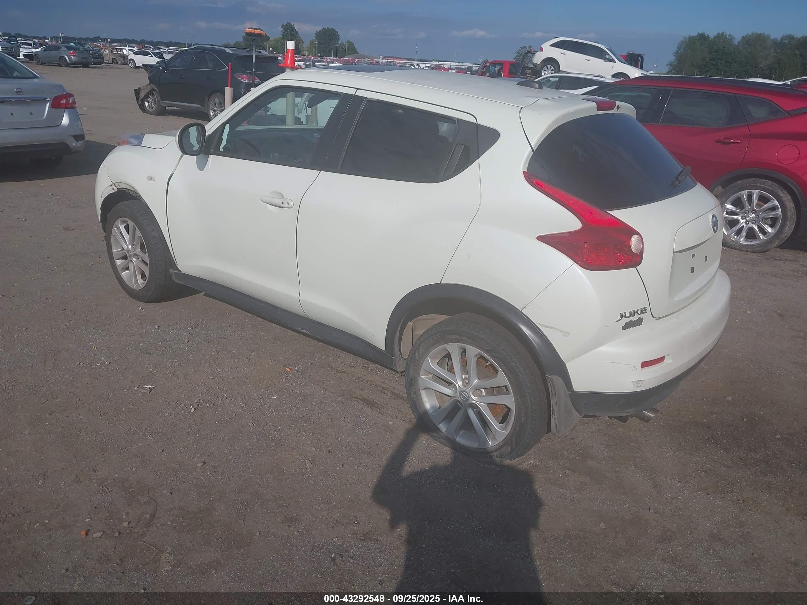 NISSAN JUKE image 3