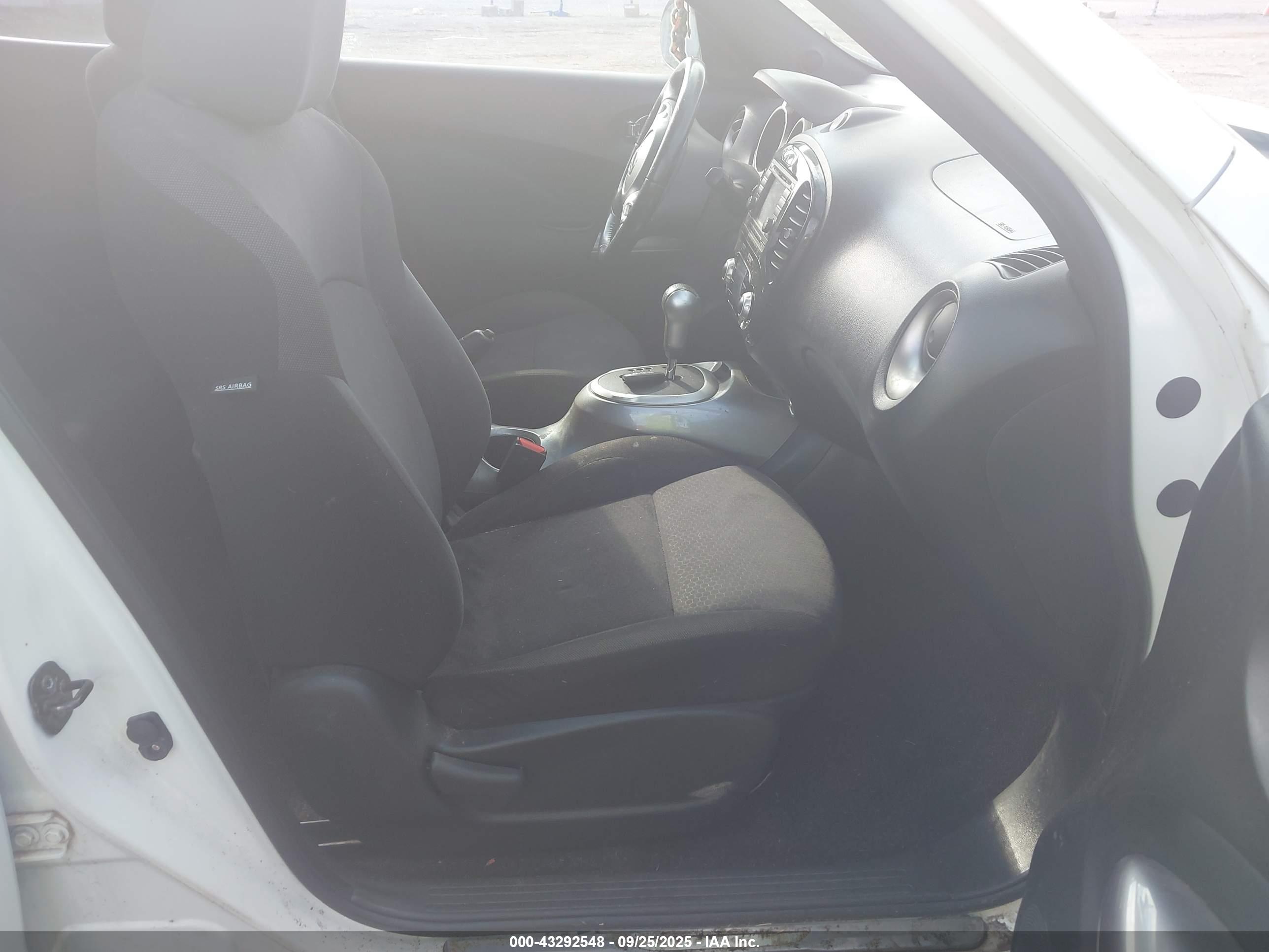 NISSAN JUKE image 5