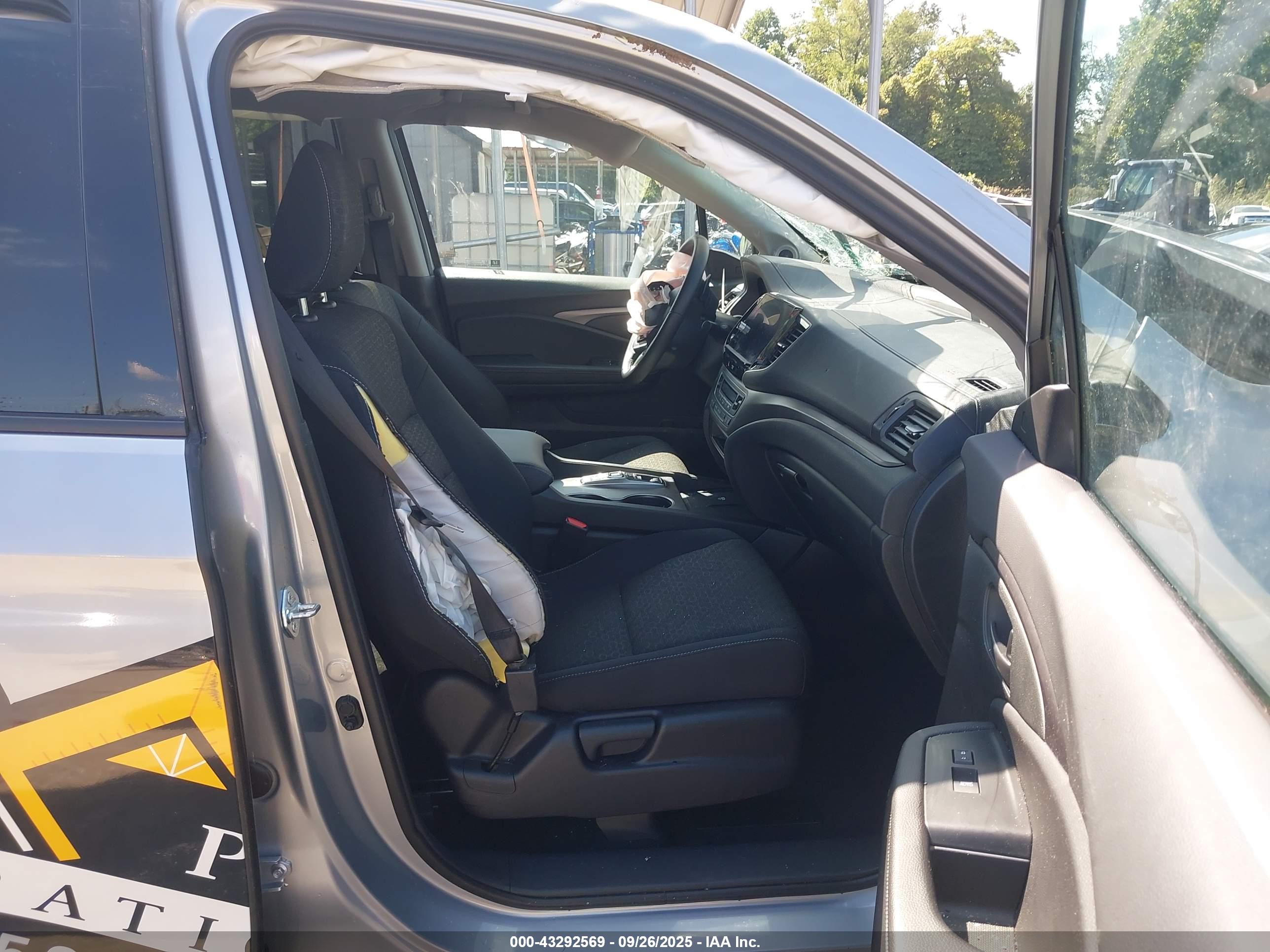 HONDA RIDGELINE image 5