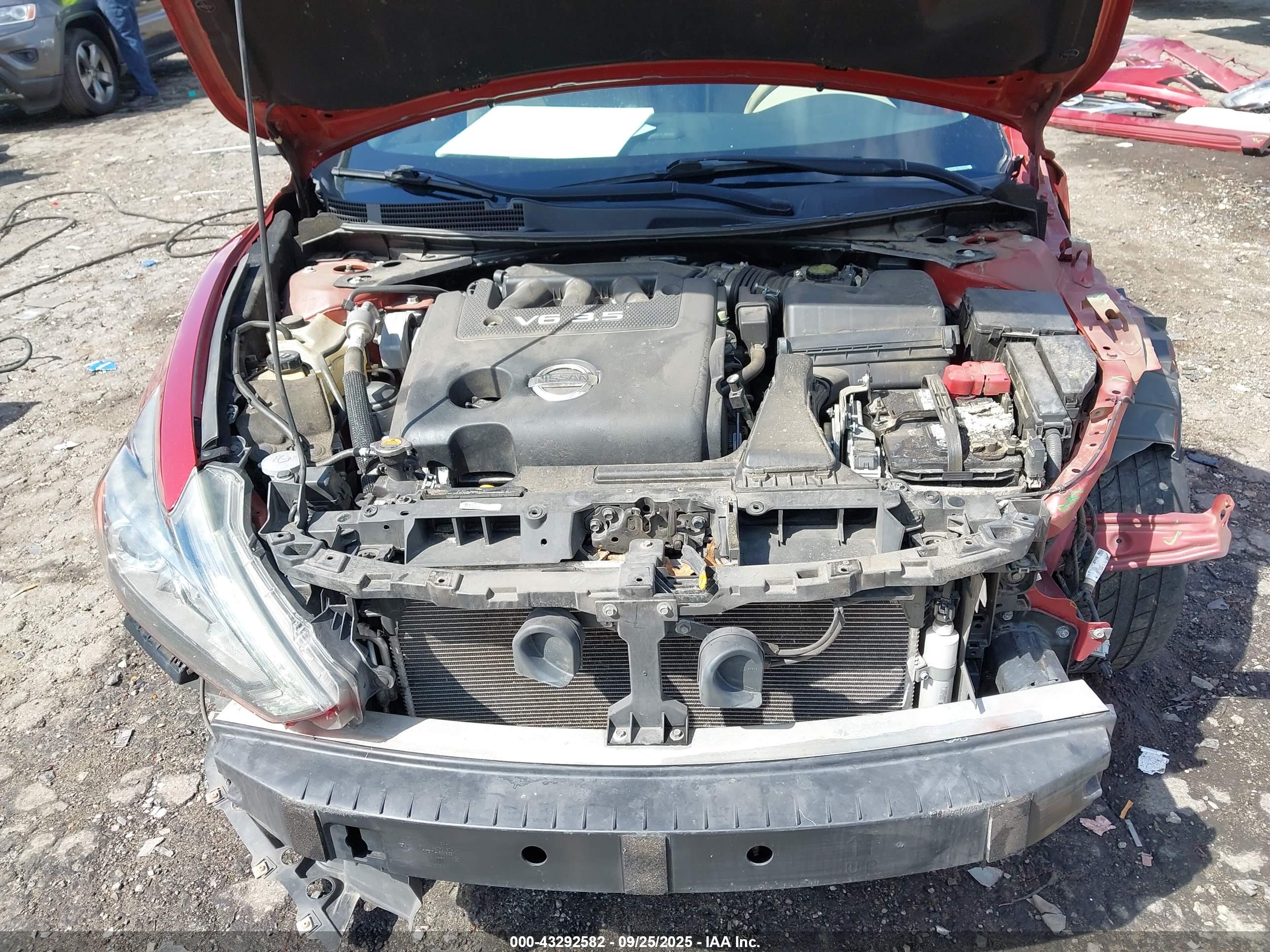 NISSAN ALTIMA image 10