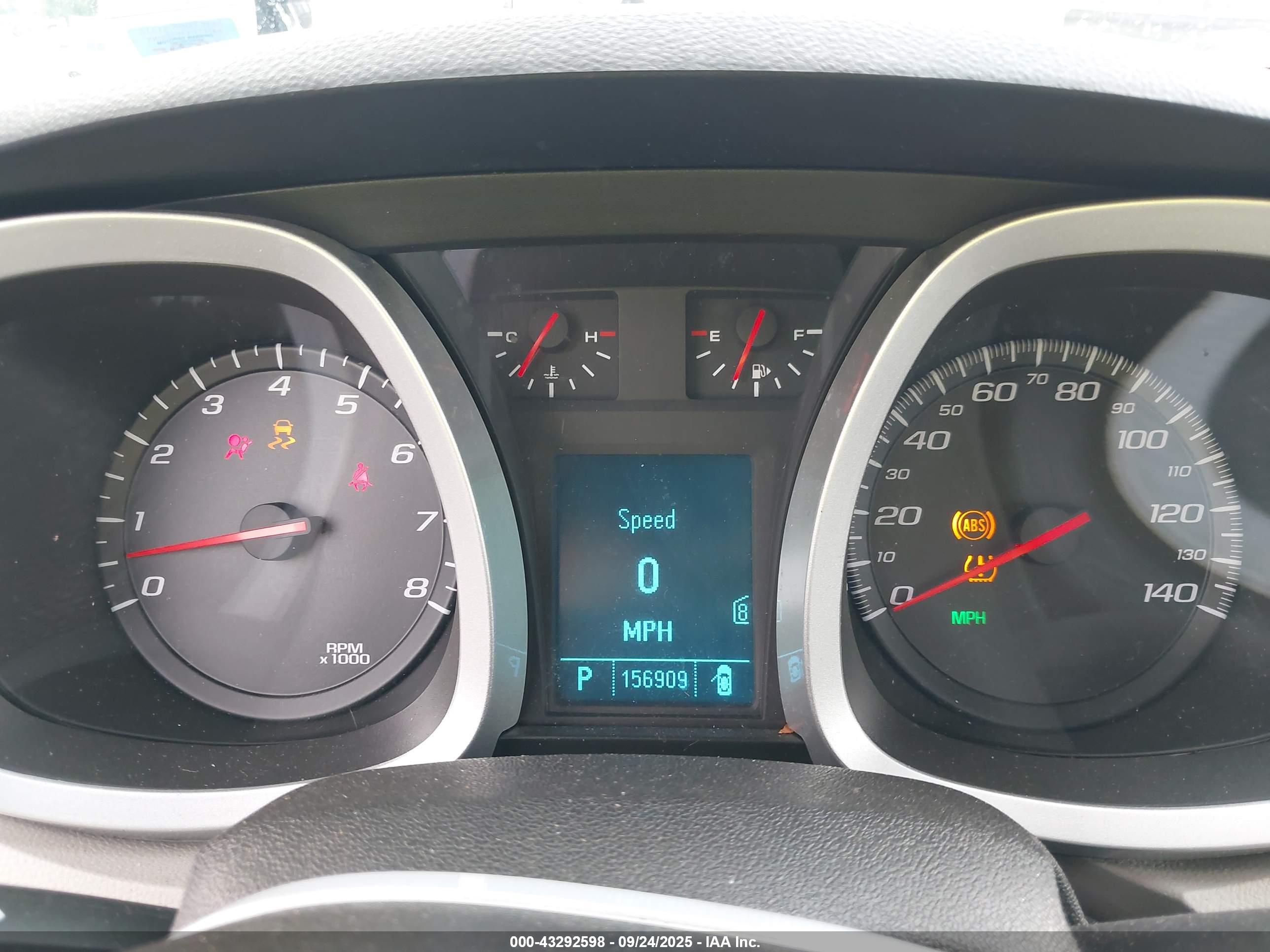 CHEVROLET EQUINOX image 7
