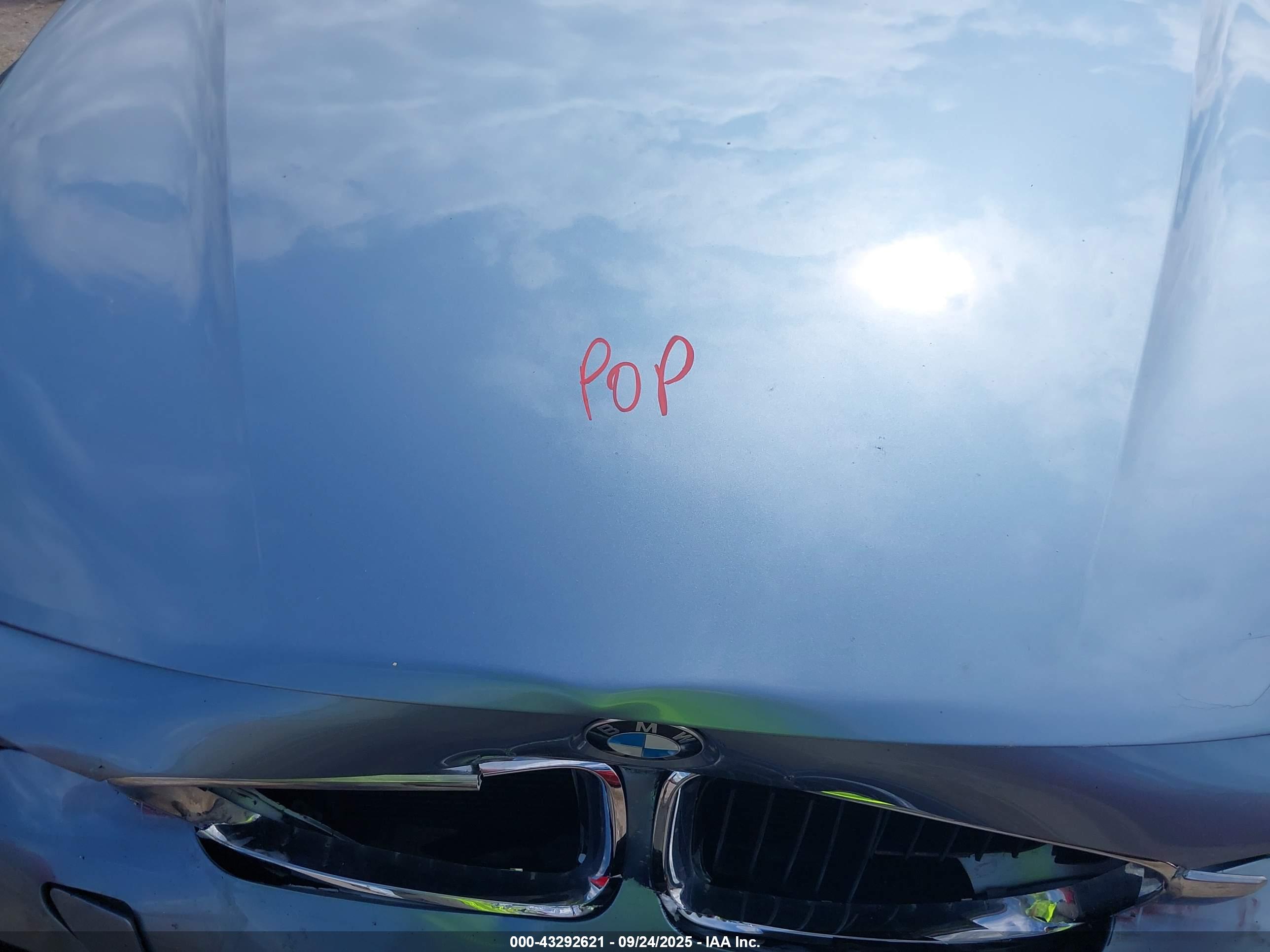 BMW 328I image 10