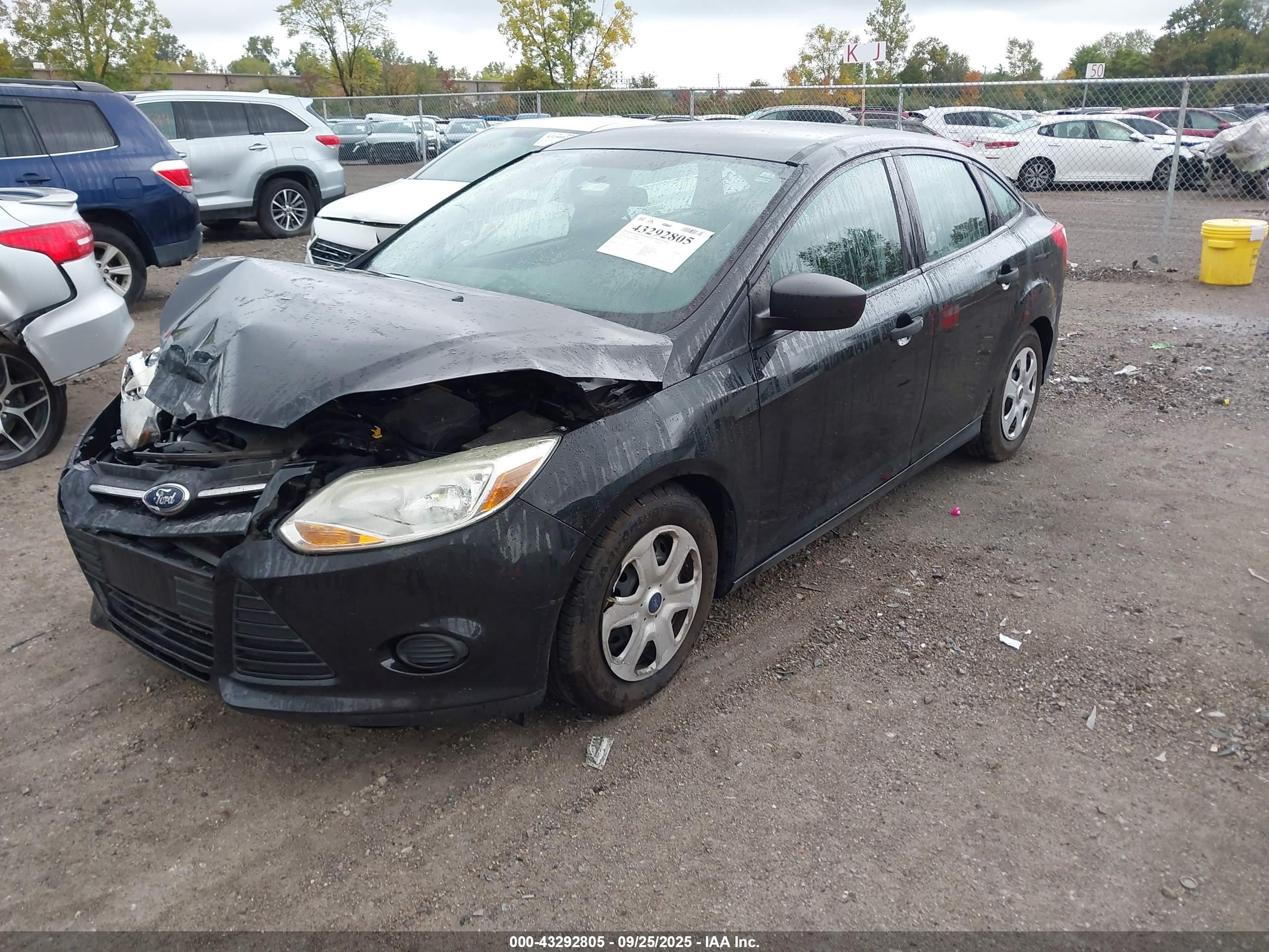 FORD FOCUS image 2