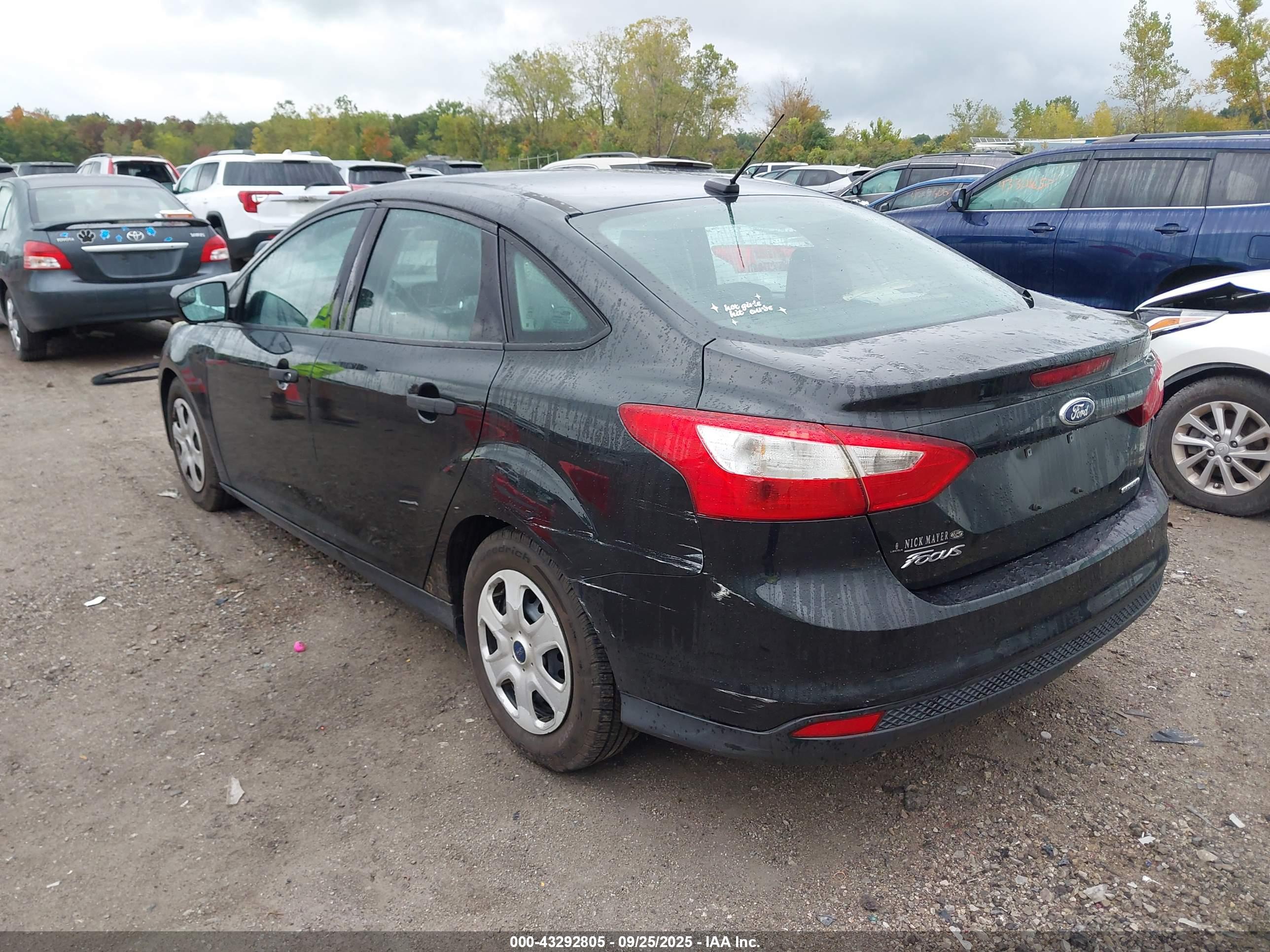 FORD FOCUS image 3