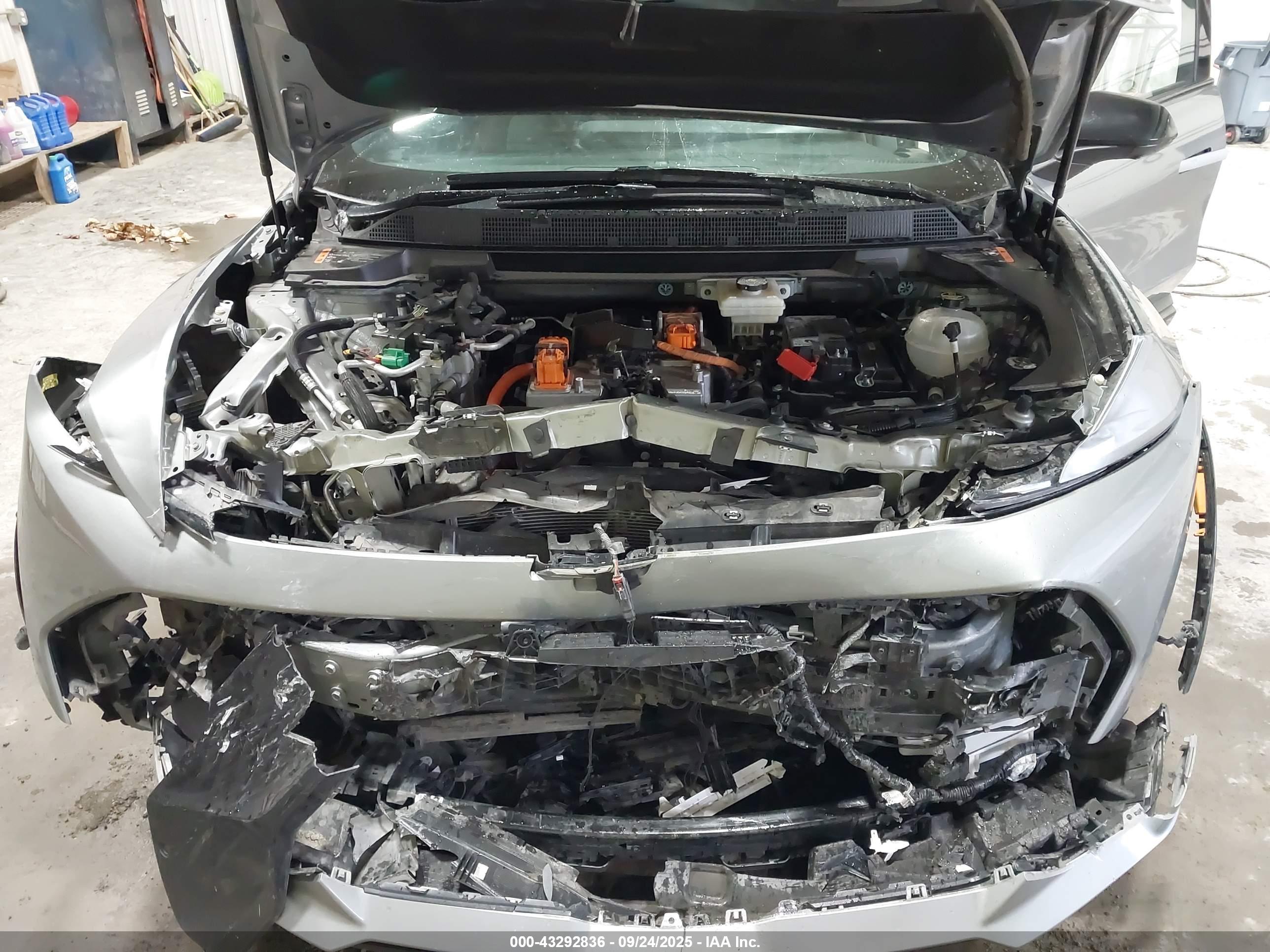 CHEVROLET EQUINOX image 10