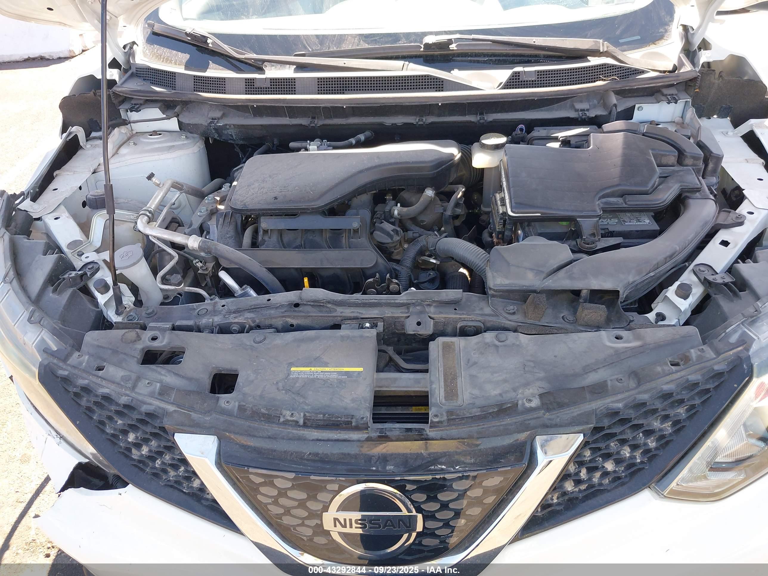 NISSAN ROGUE image 10