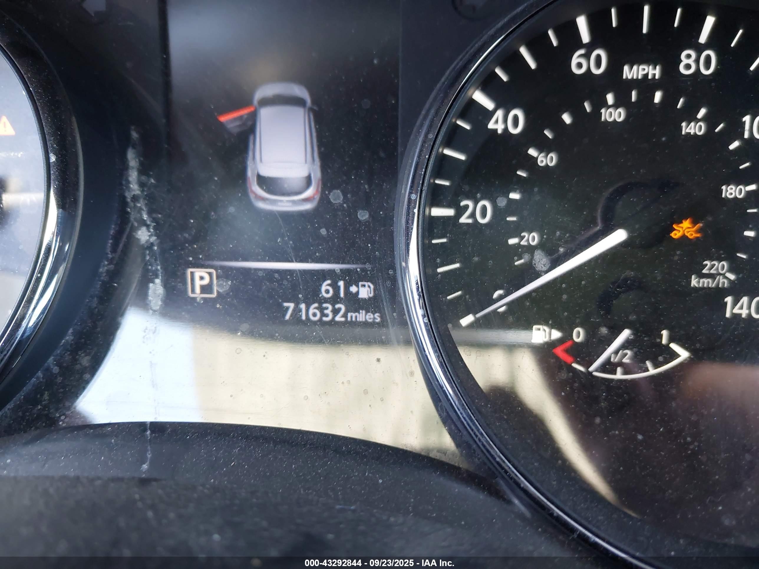 NISSAN ROGUE image 7