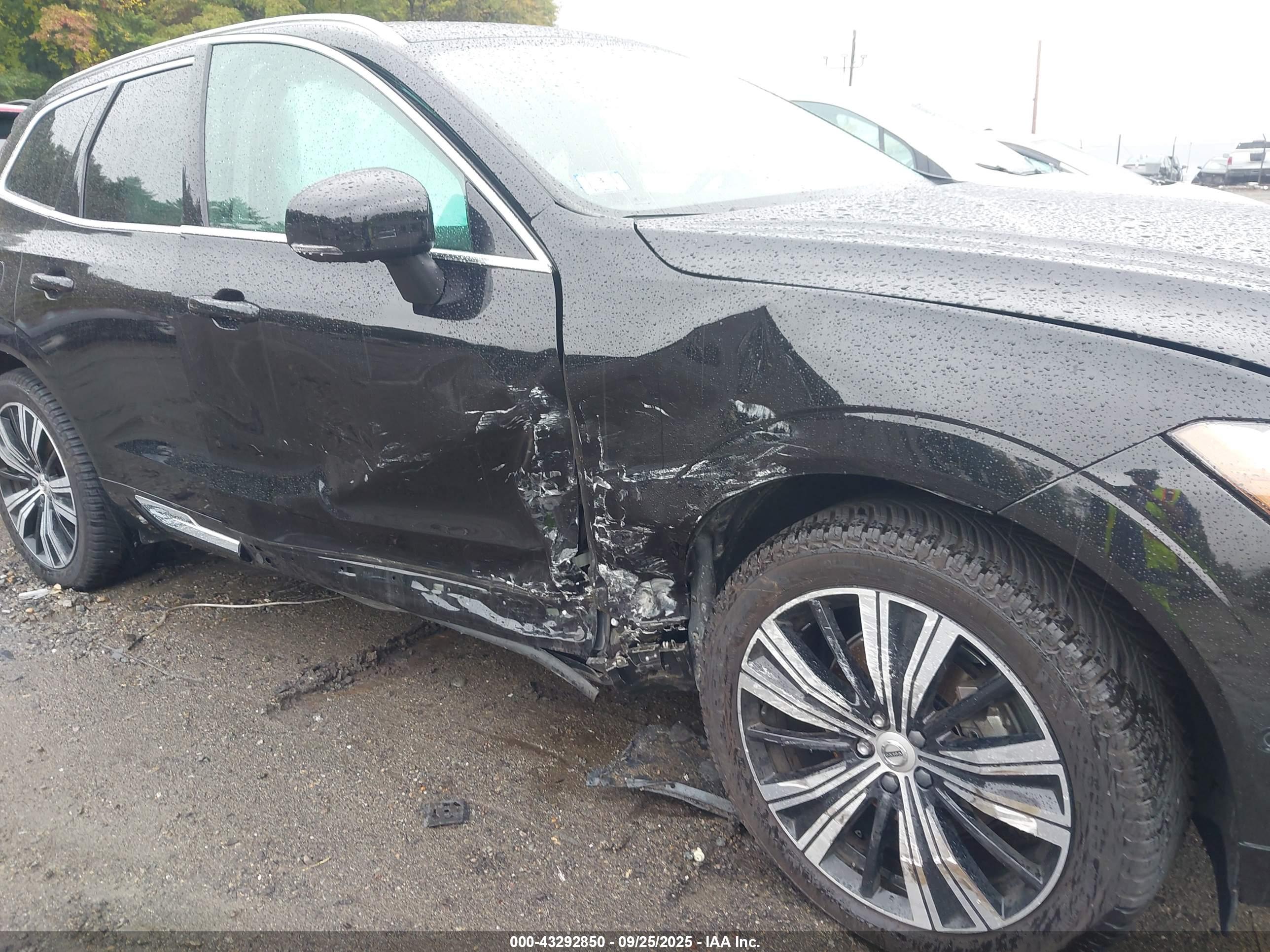 VOLVO XC60 image 6