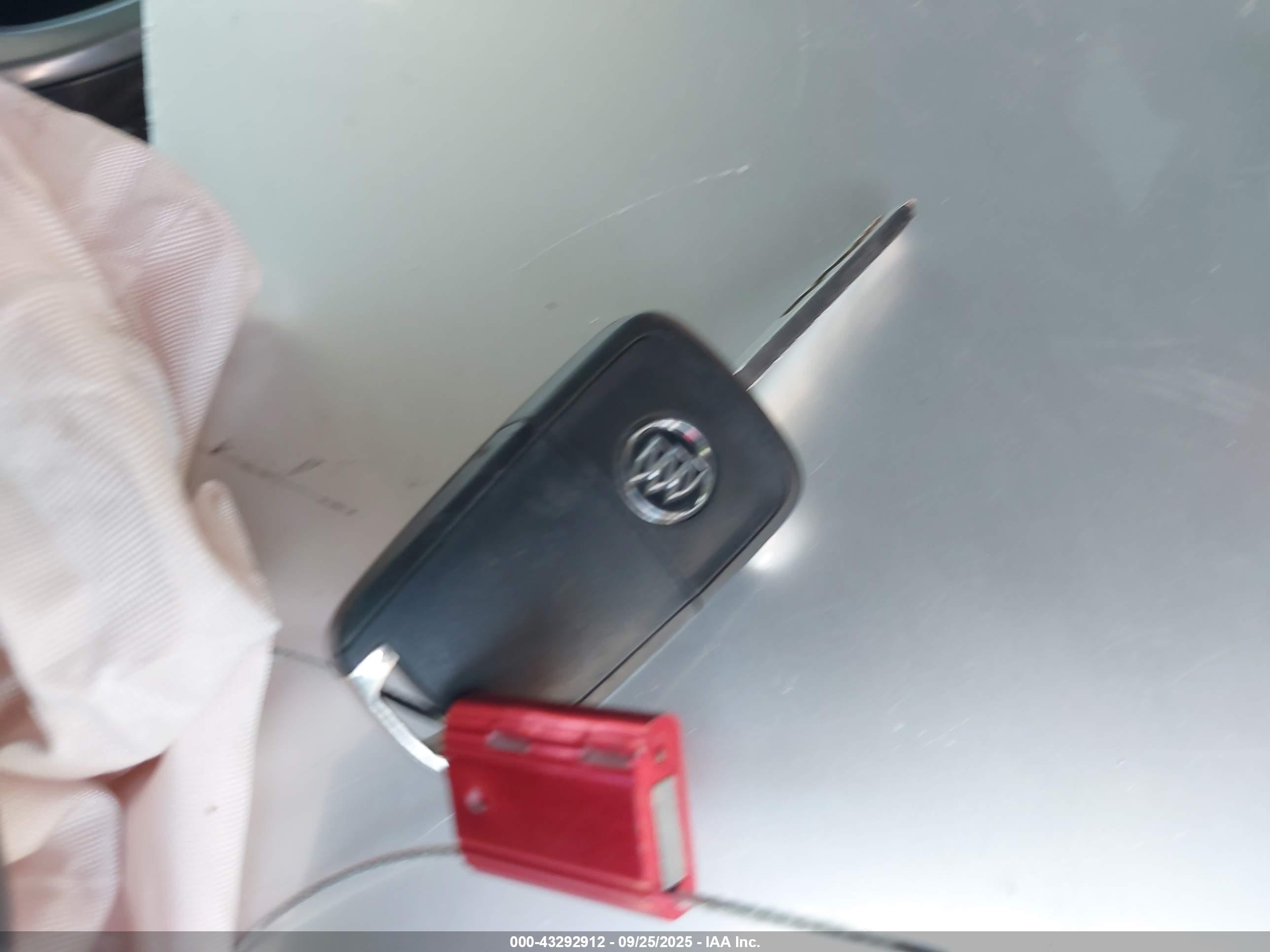 BUICK VERANO image 11