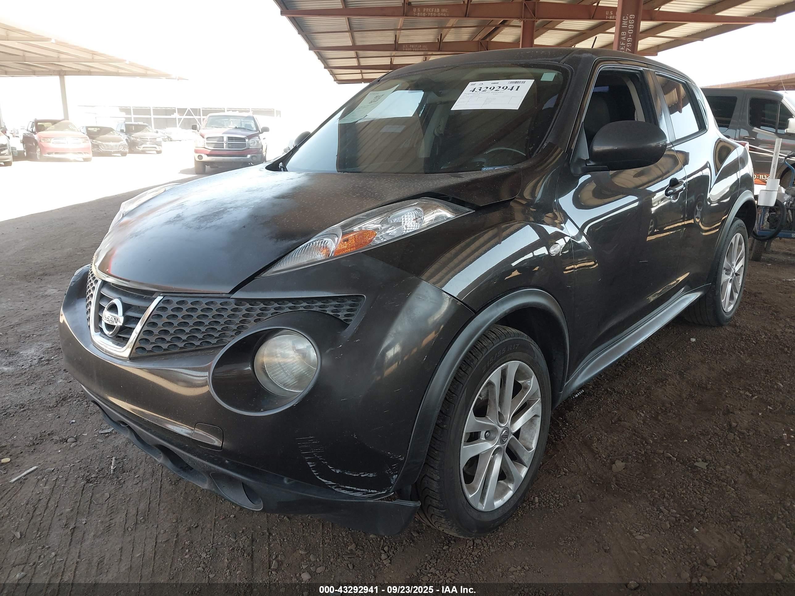 NISSAN JUKE image 2