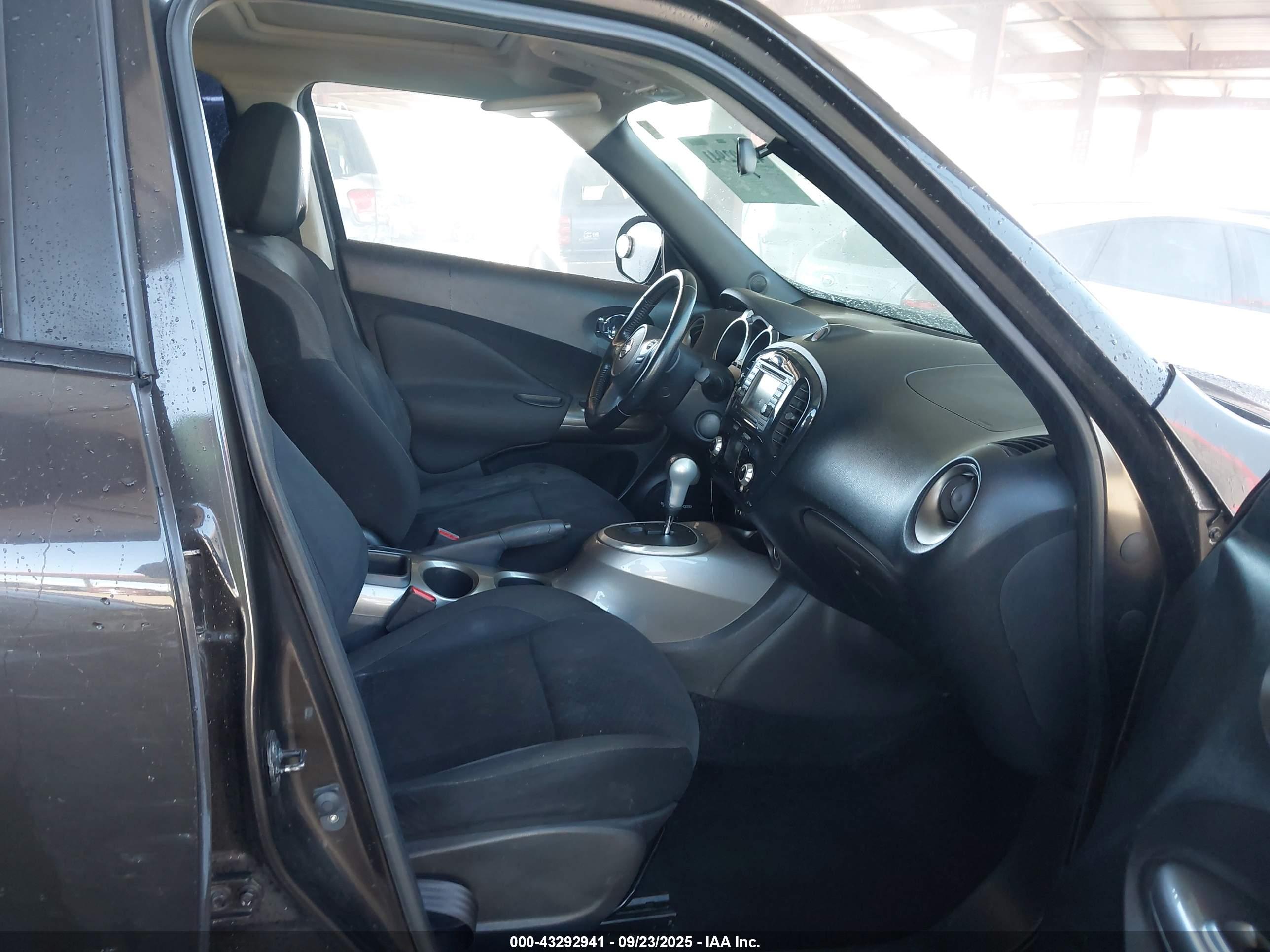 NISSAN JUKE image 5