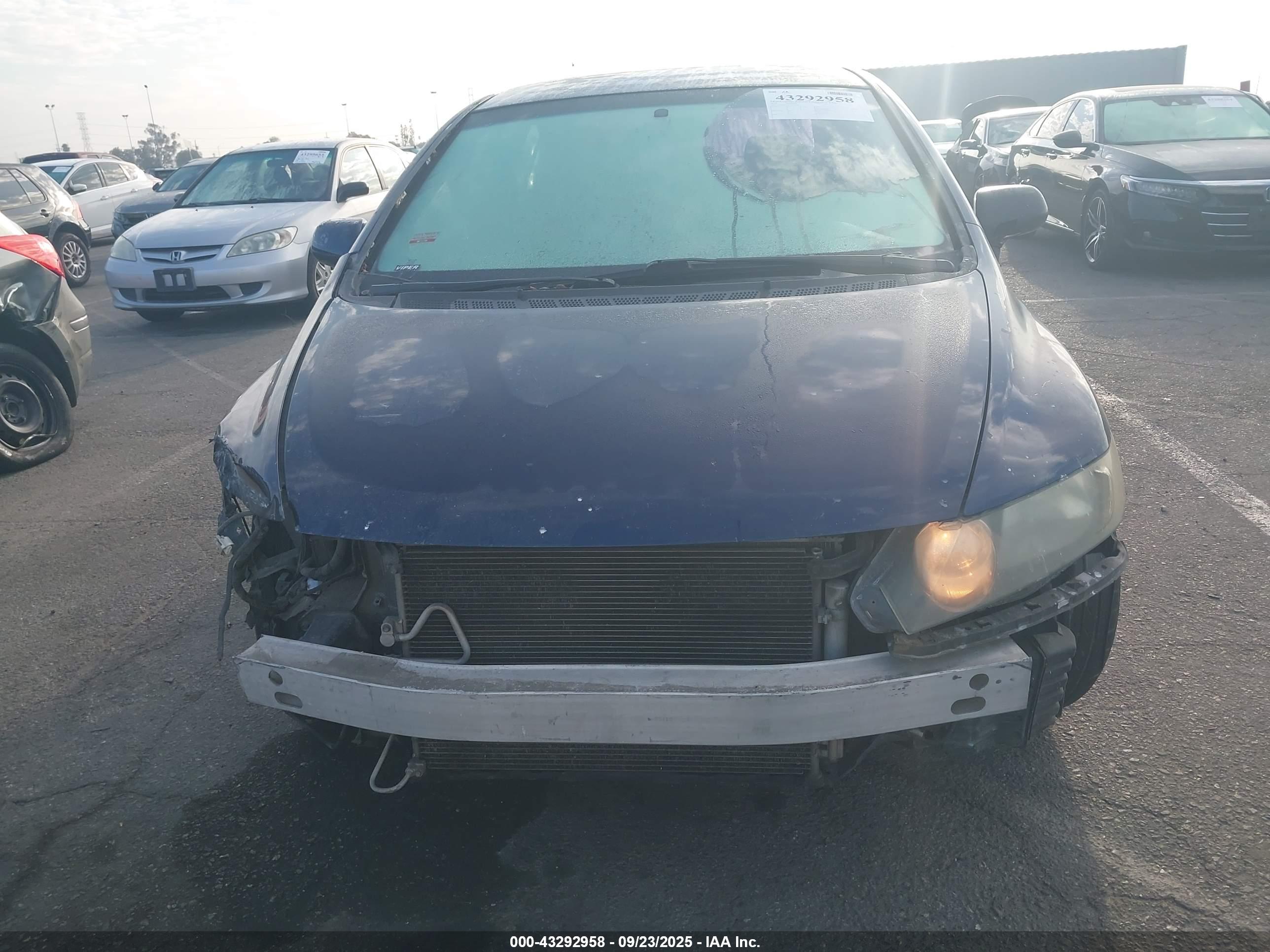 HONDA CIVIC image 6