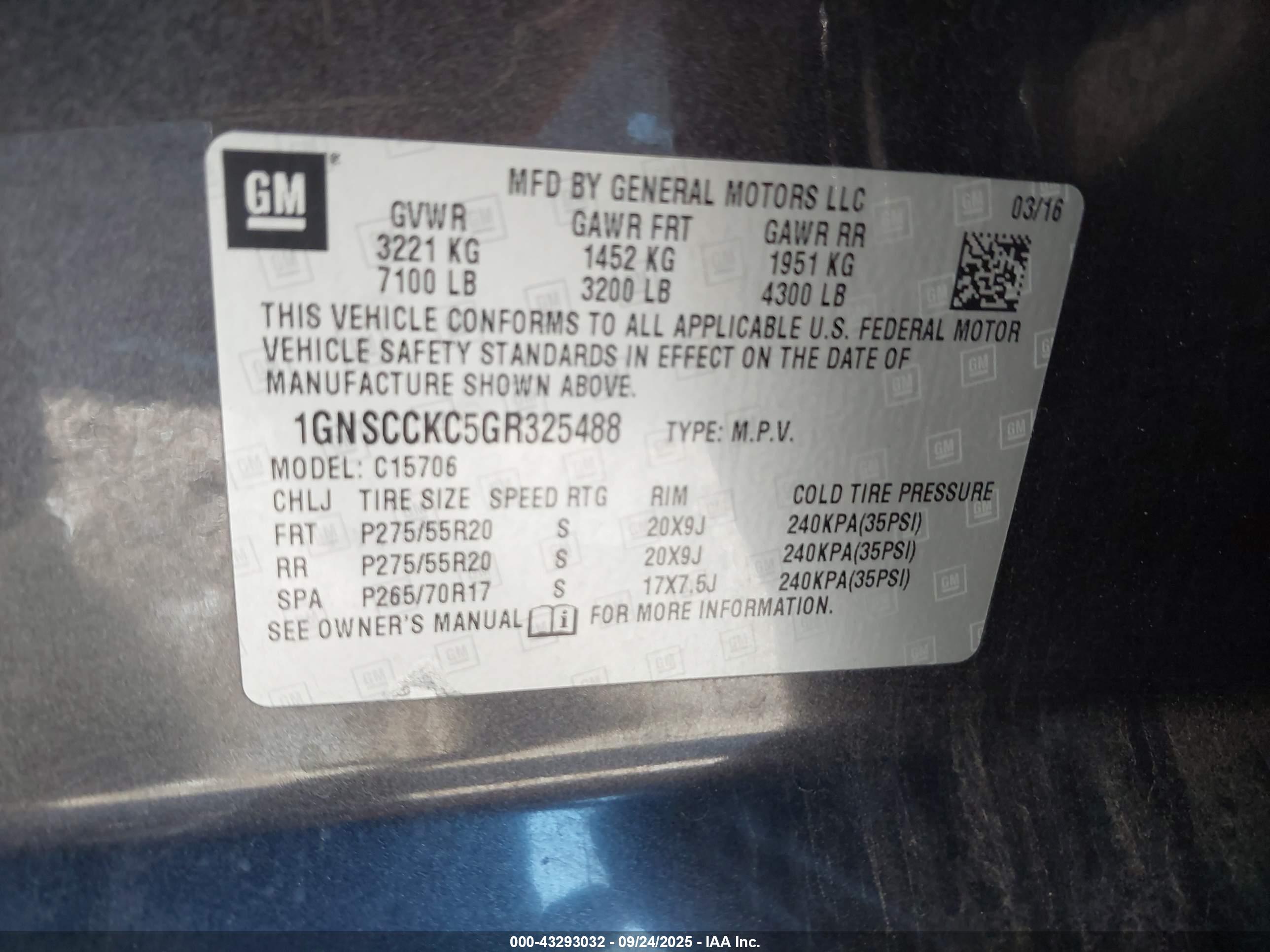 CHEVROLET TAHOE image 9