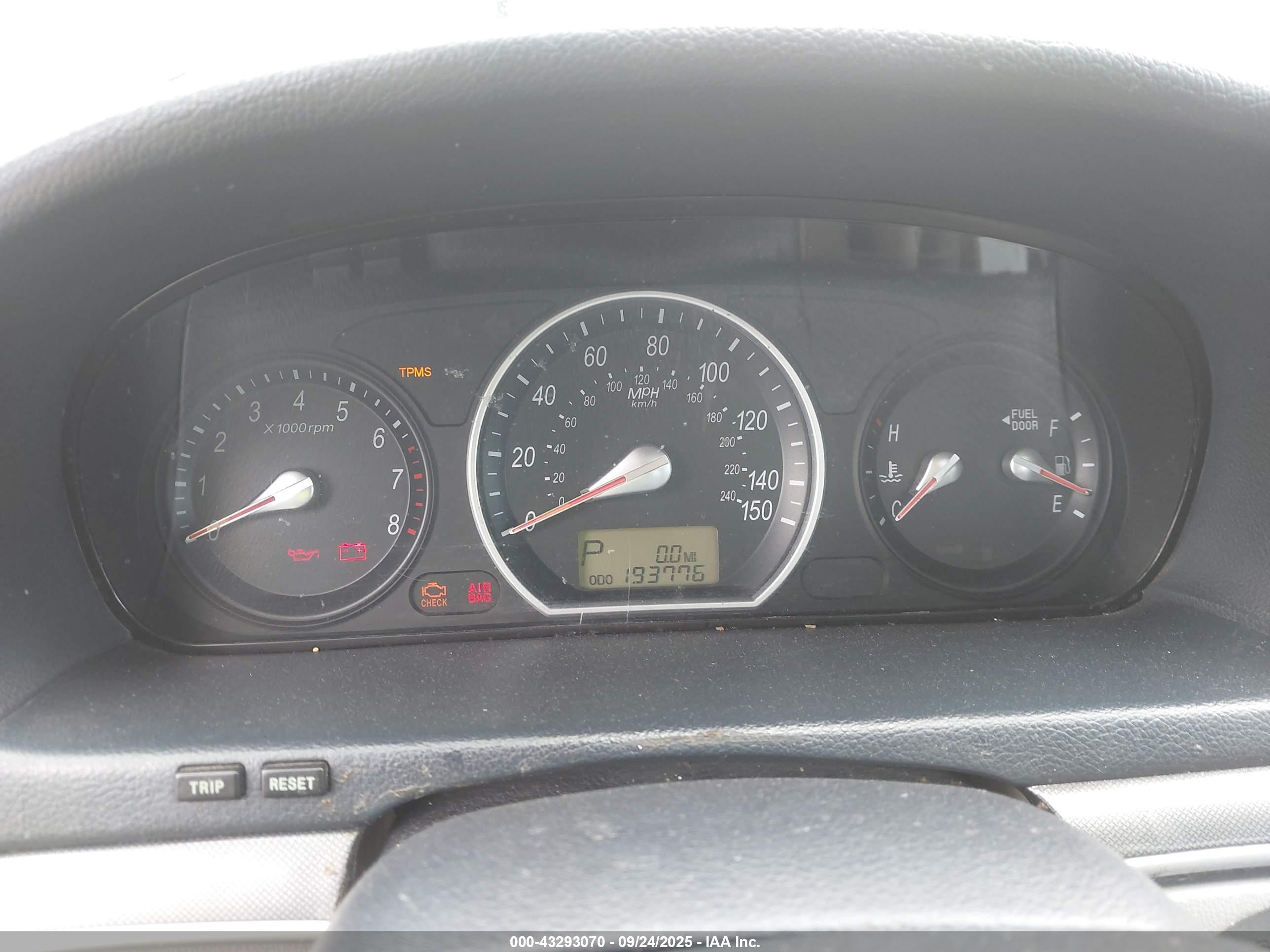 HYUNDAI SONATA image 7