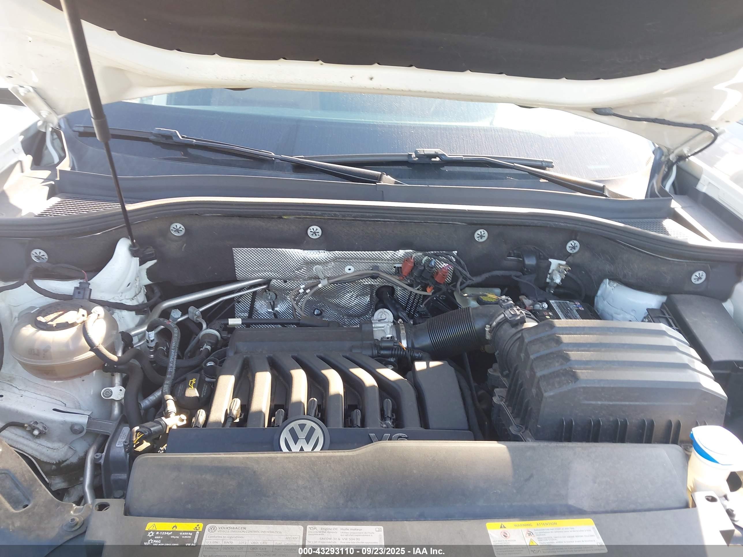 VOLKSWAGEN ATLAS image 10