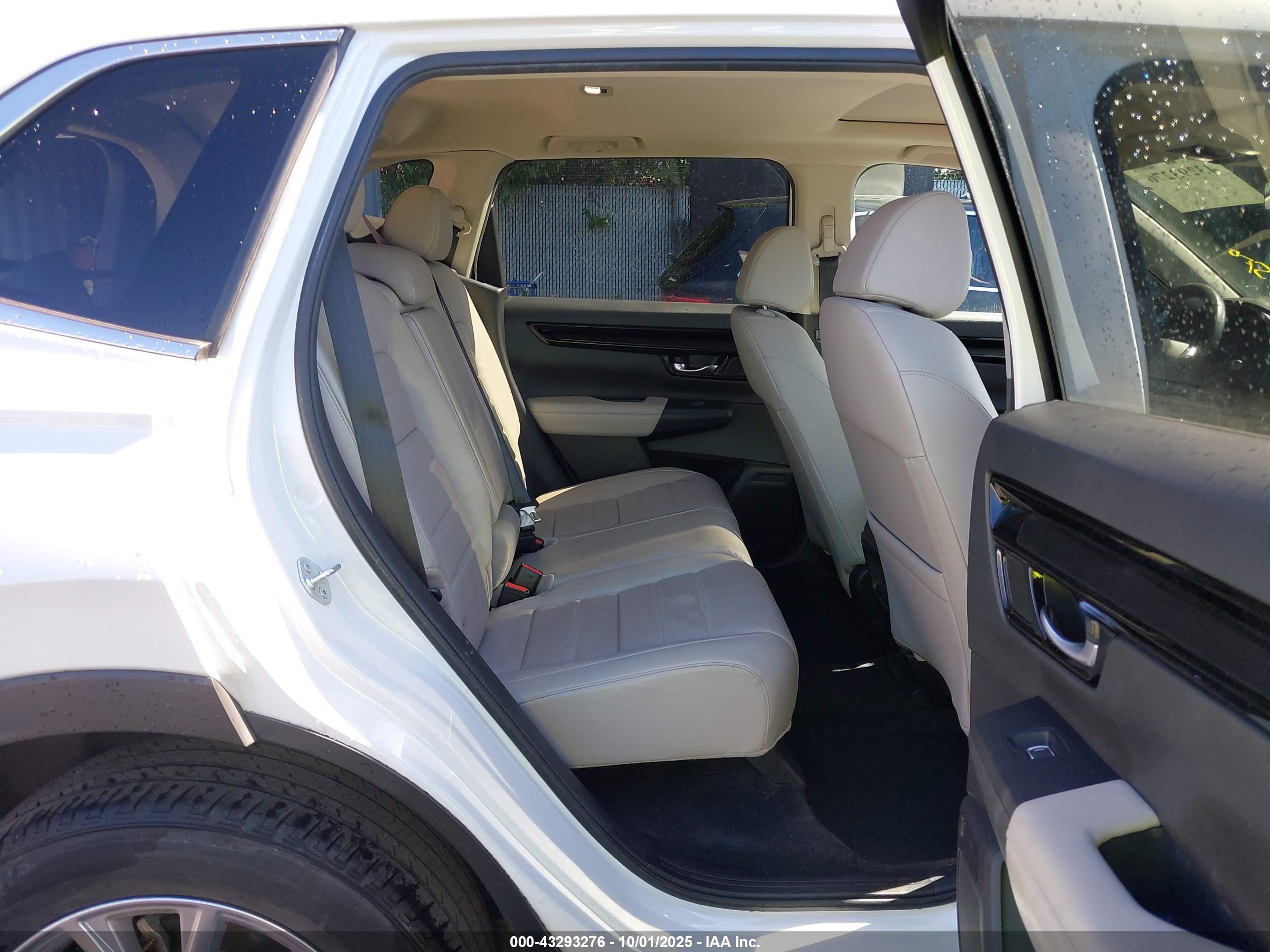 HONDA CR-V image 8